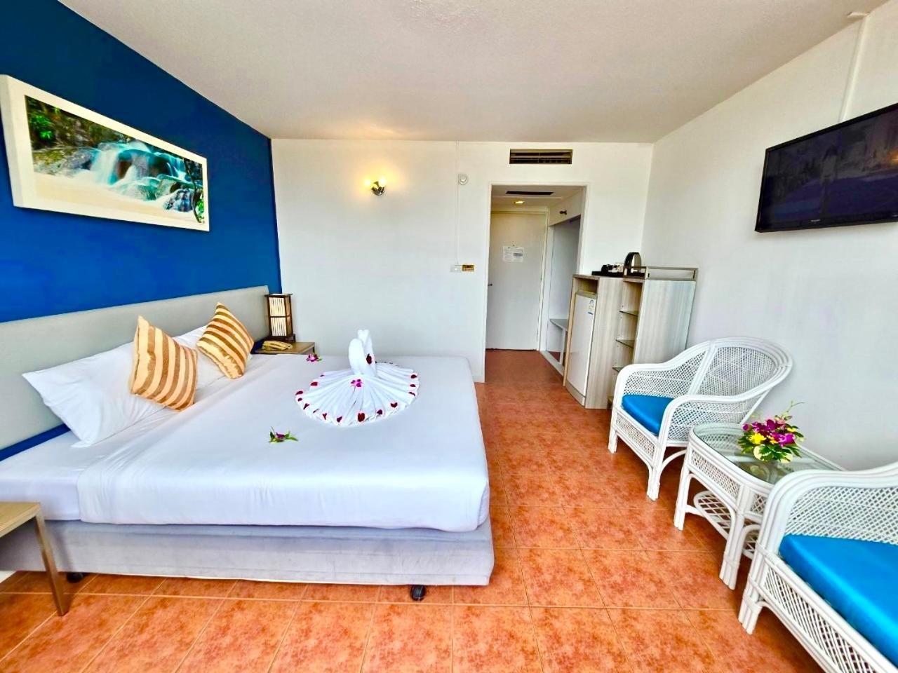 On Phuket - Sha Hotel 3*