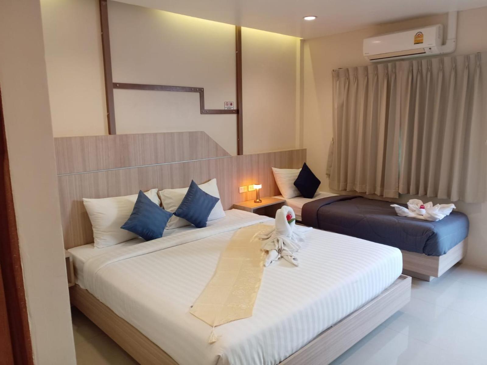 Hotel The Way 3*