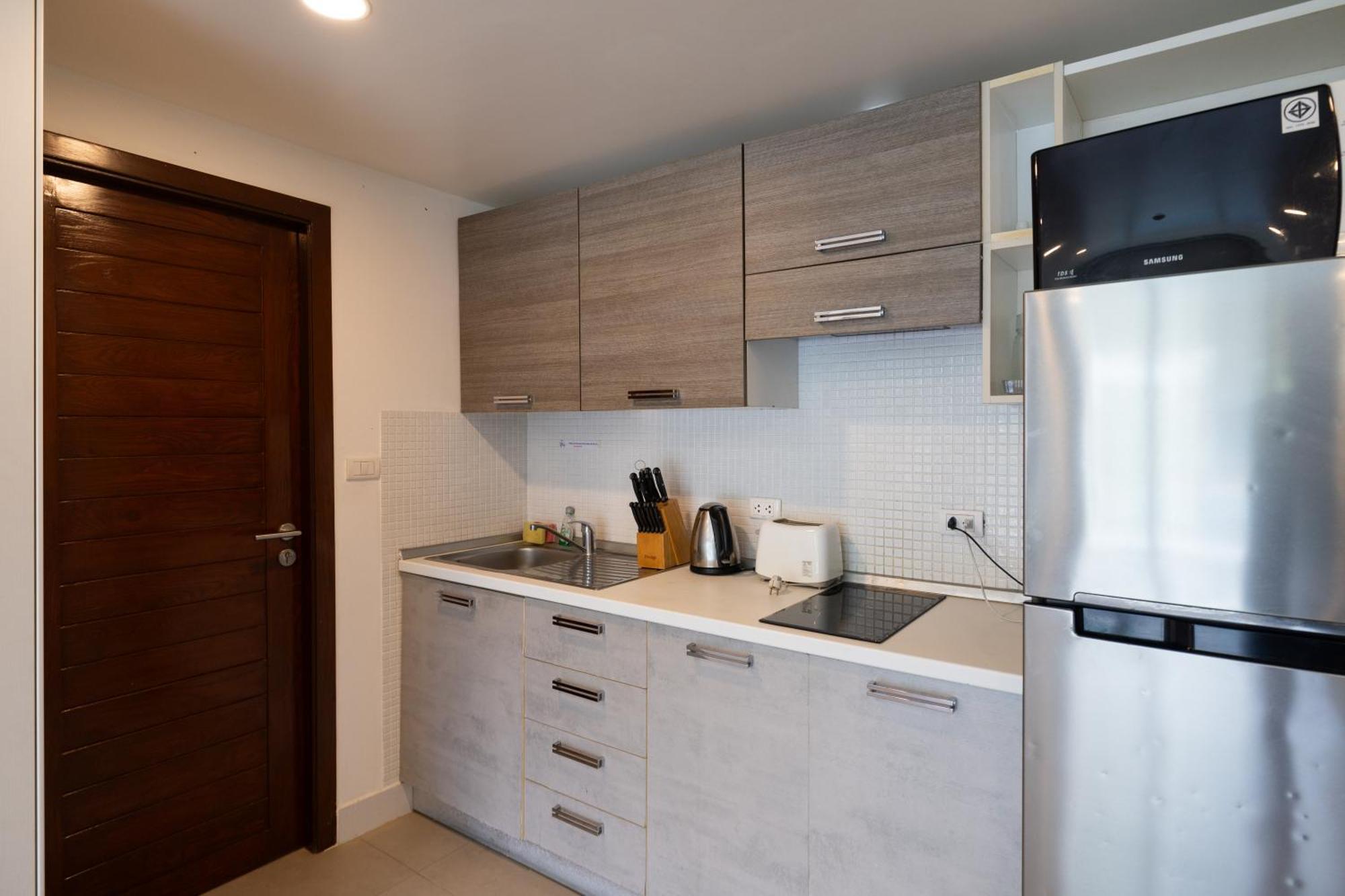 Butterfly Oceanic Karon Phuket Appartamento *