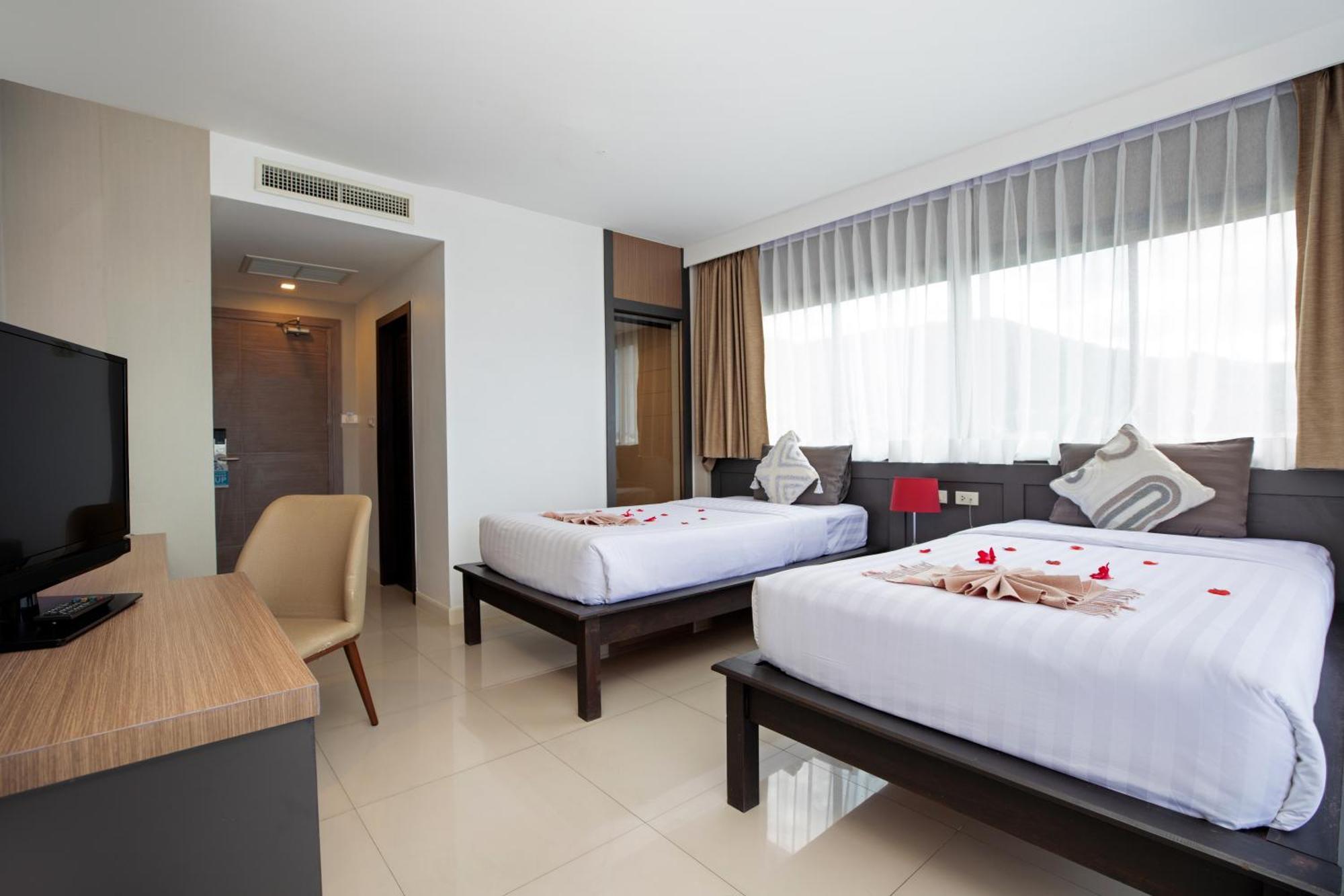 Casa Del M Phuket - Newly Renovated