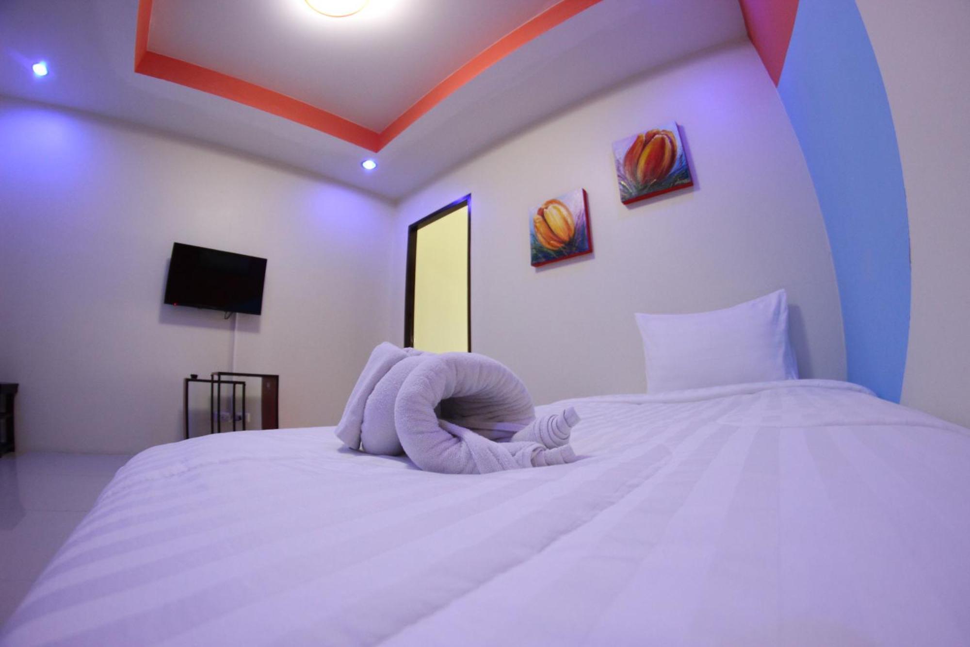 Tulip Hotel 3*