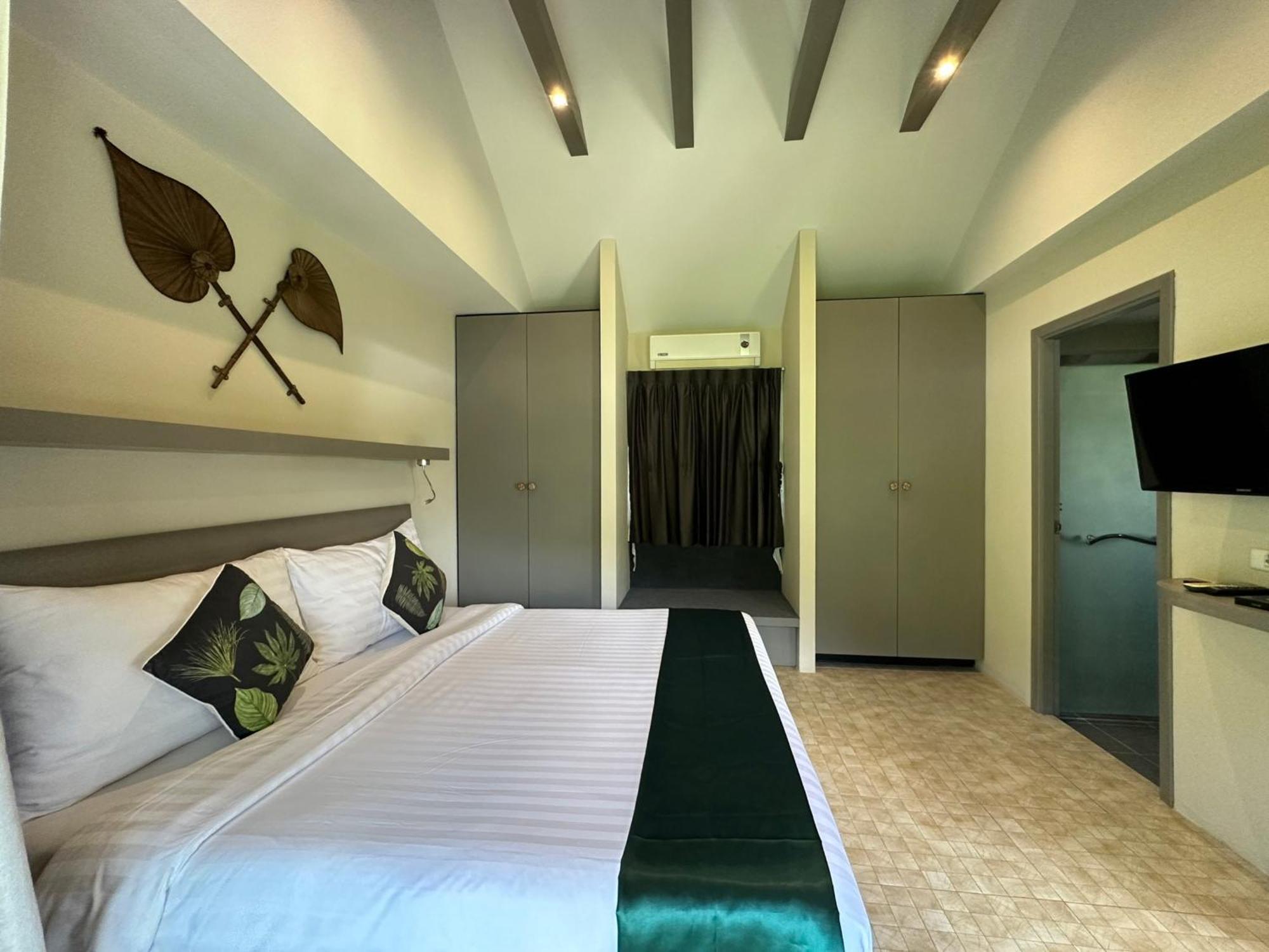 Villa Sakoo Valley Naithon