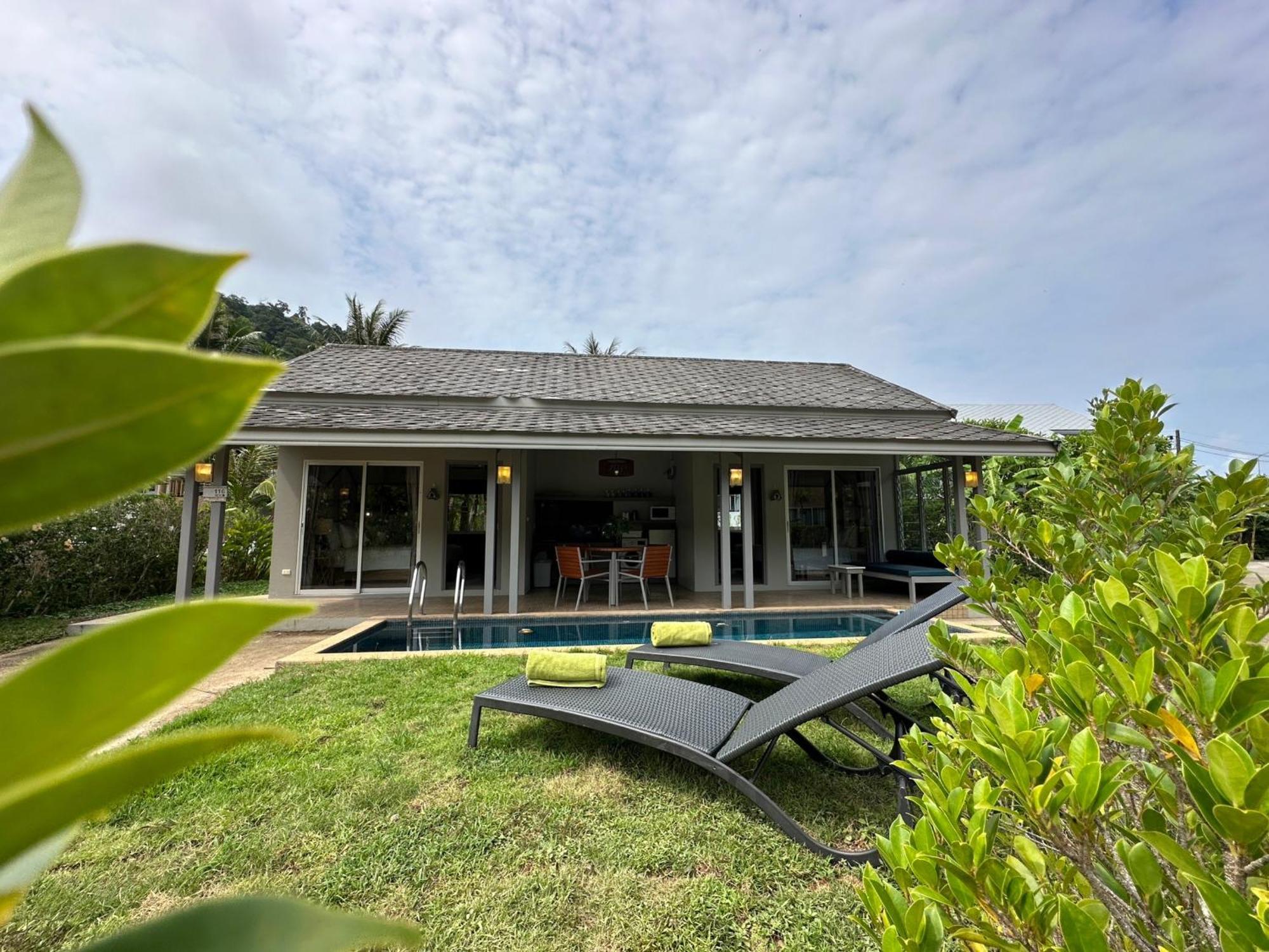 Villa Sakoo Valley Naithon *