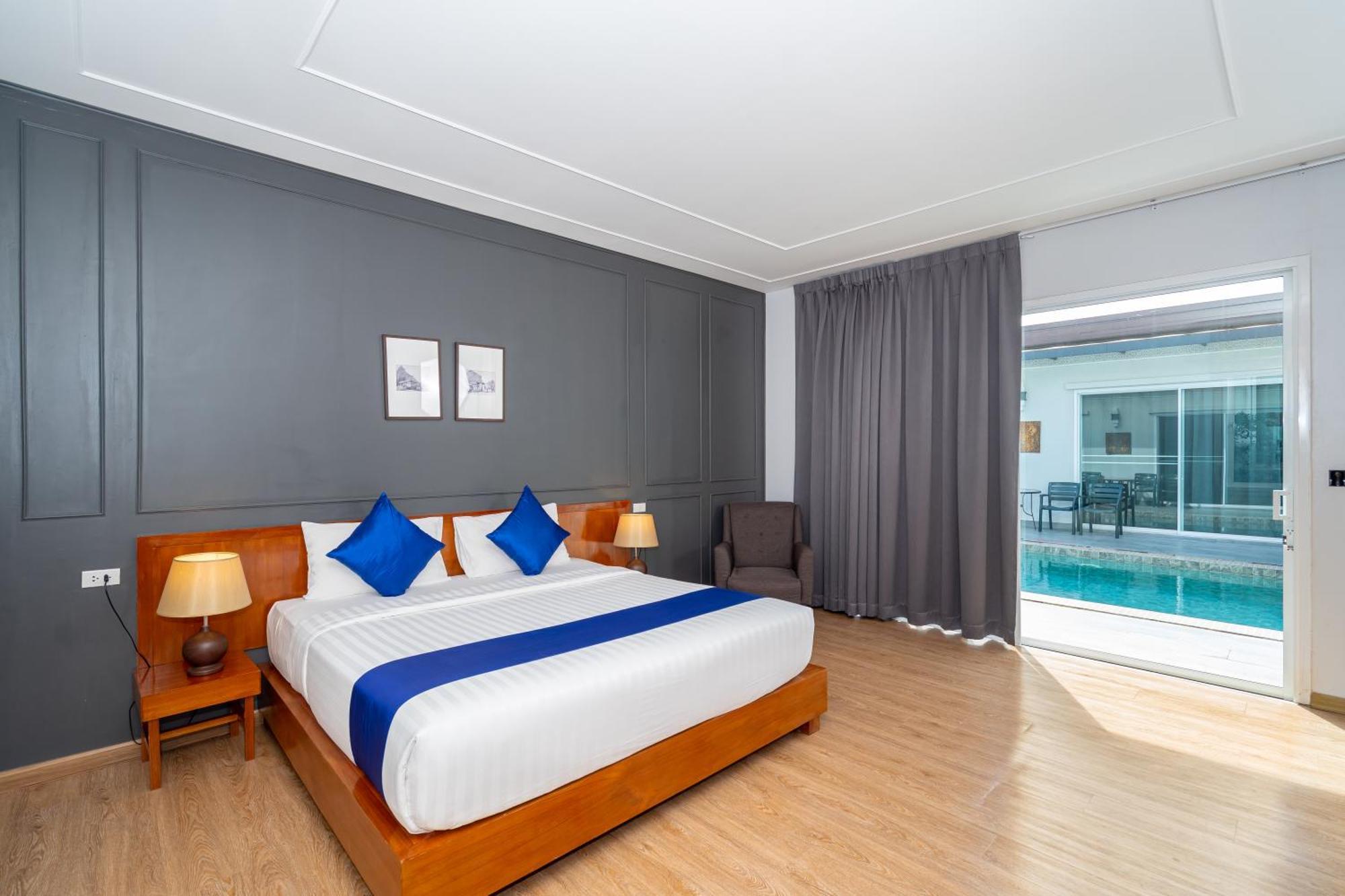 Resort Phuket La Siesta Pool & Pool Access Nai Harn