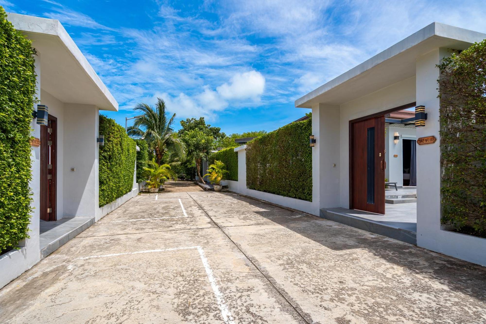 Phuket La Siesta Pool & Pool Access Resort Nai Harn