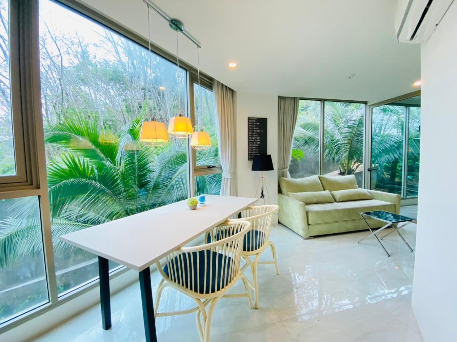 Apartment Oceana Kamala Beach