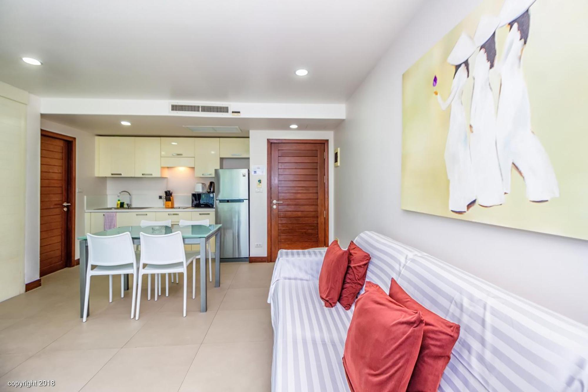 Butterfly Oceanic Karon Phuket