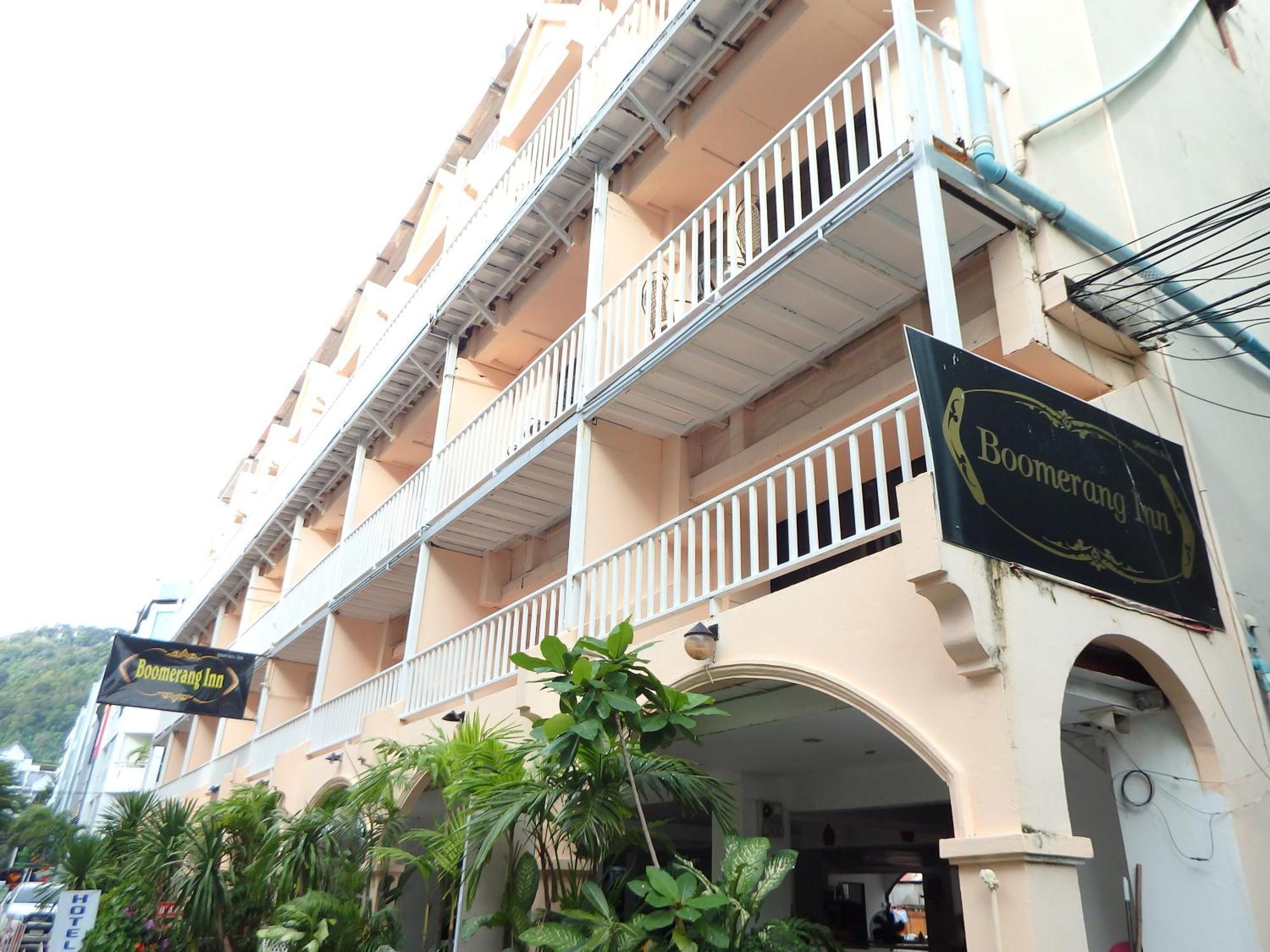 Boomerang Hostel *