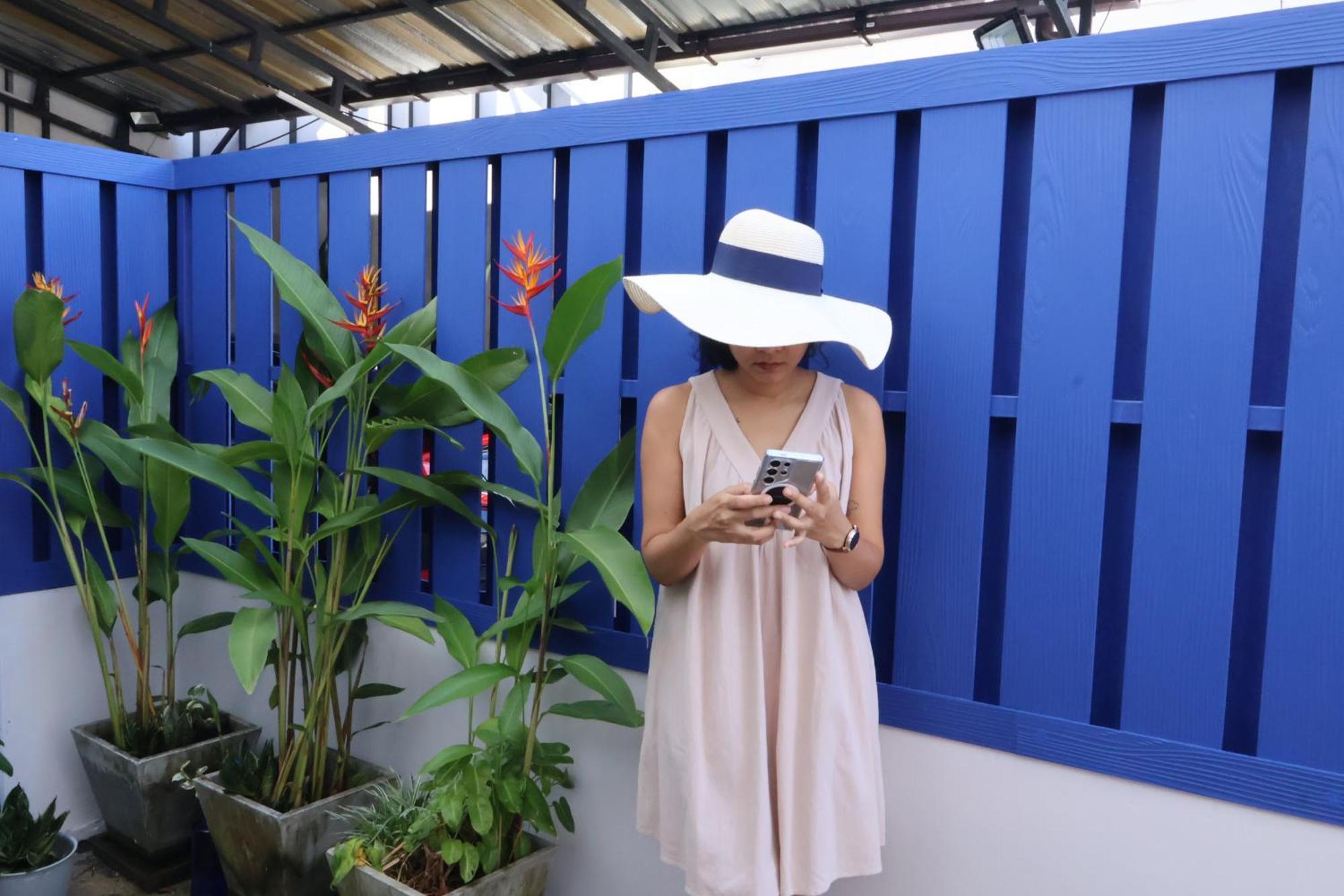 Sun & Sea Phuket Guest house *