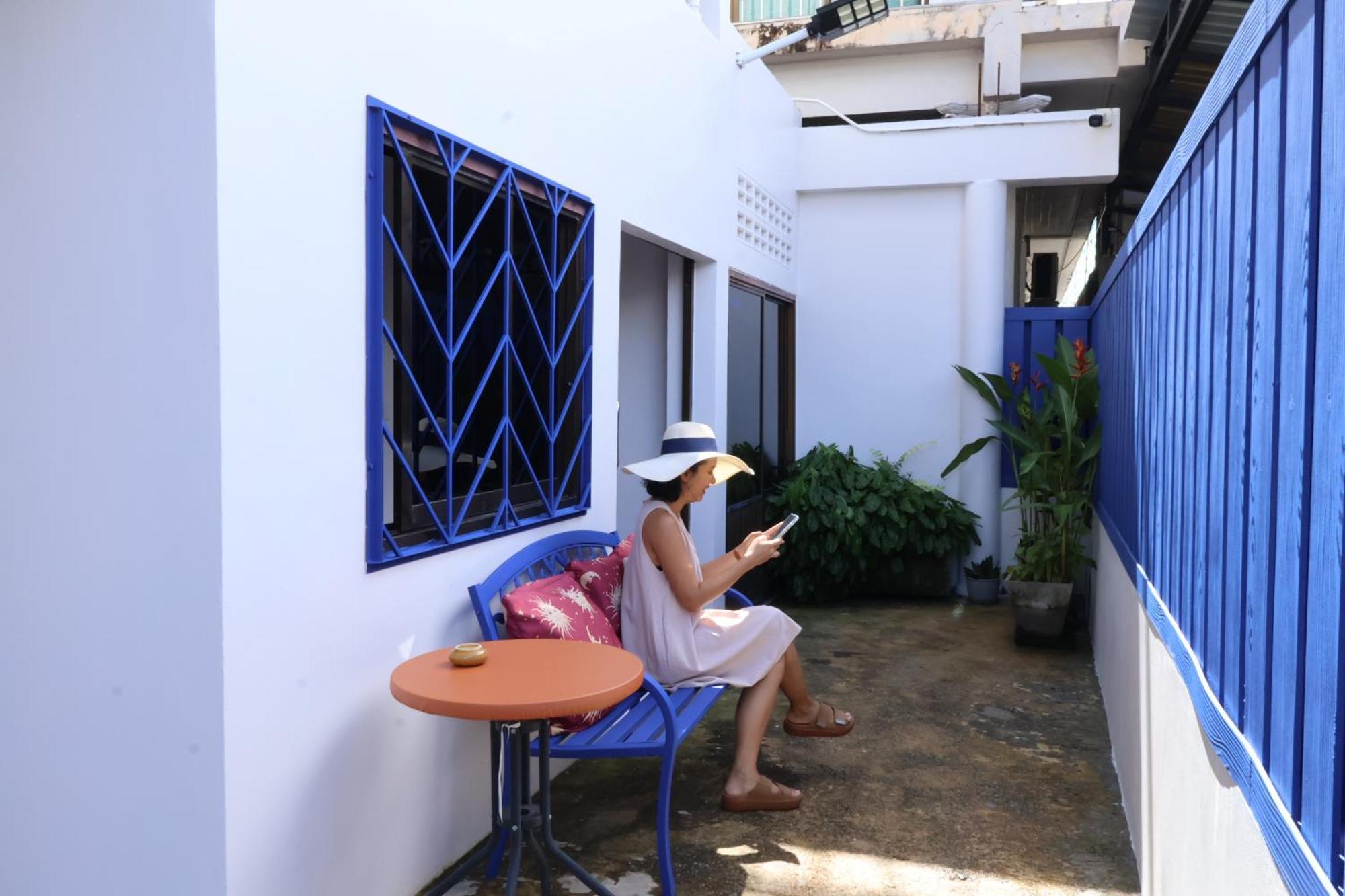 Guest house Sun & Sea Phuket *