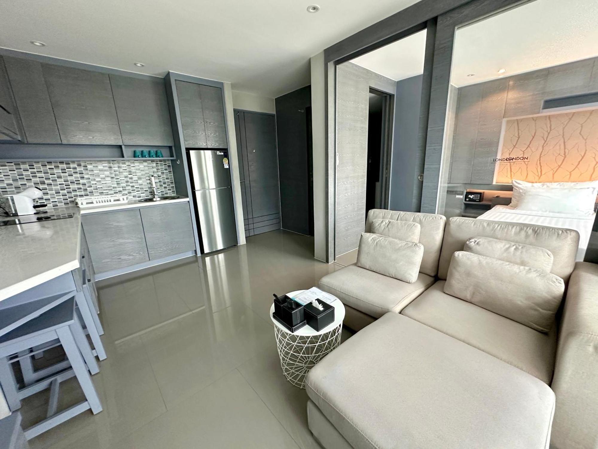Stylish At Citygate & Residences
