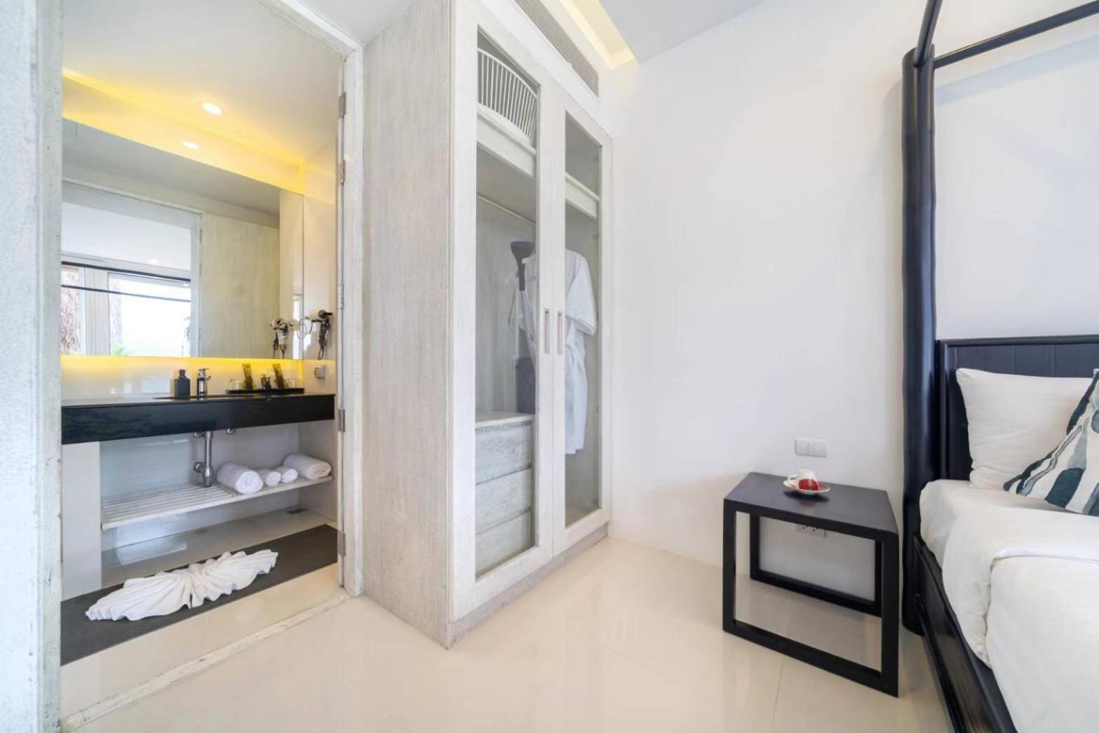 Win House Patong