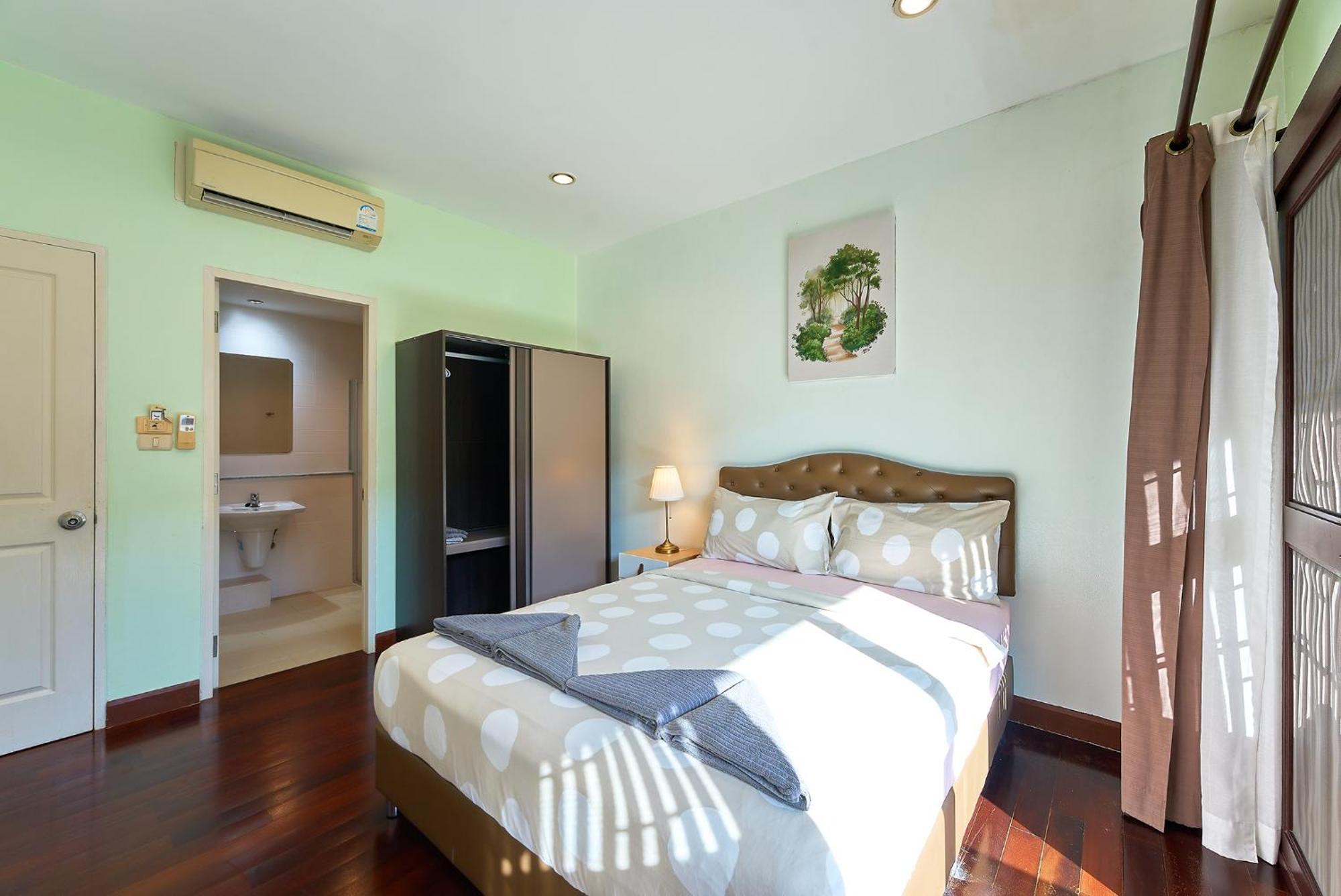 Jinta Andaman Hotel Praia de Kata