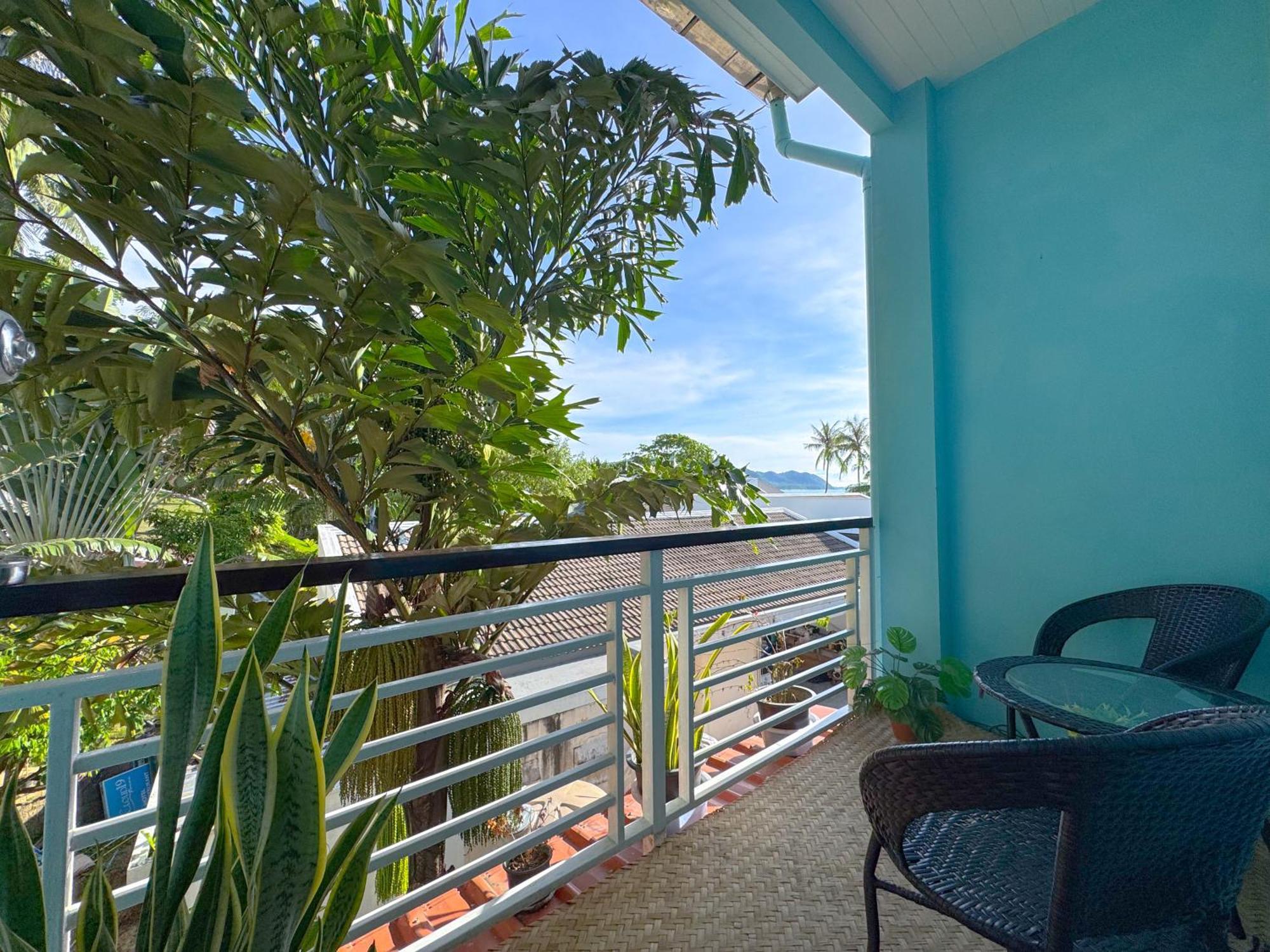 Sea Dreamer Beachfront Apartment Phuket