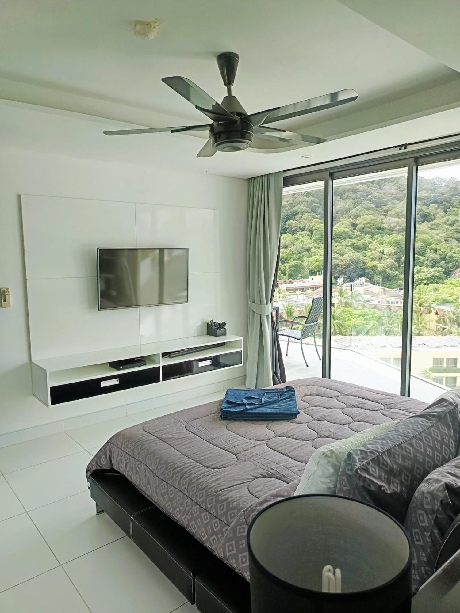 Twin Sands Penthouse Resort Patong