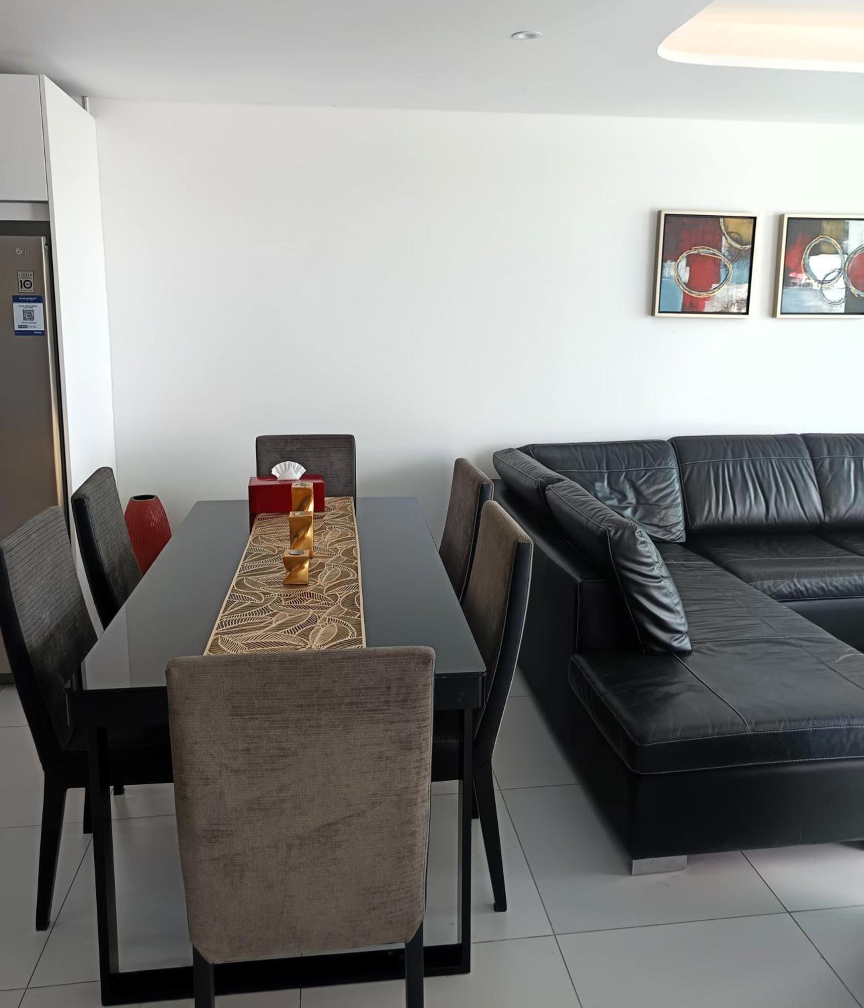 Twin Sands Penthouse