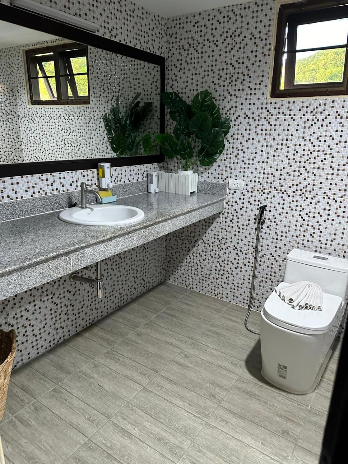 Apartamento Beverly Hills Patong