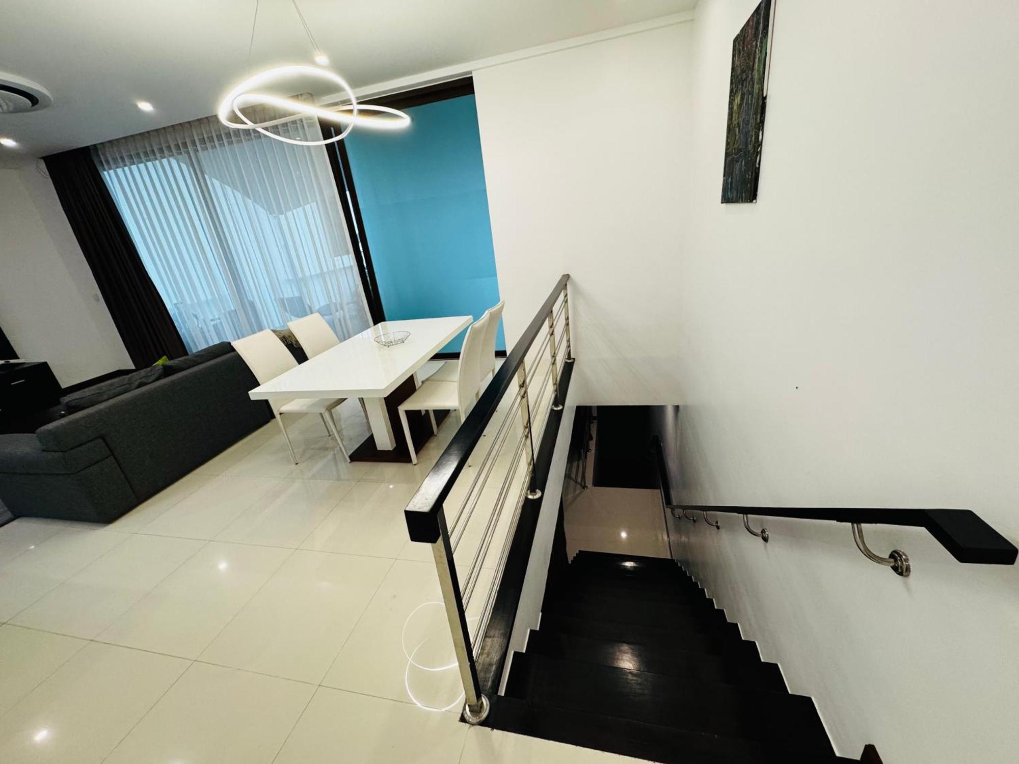 Sunrise Ocean 20 Villa