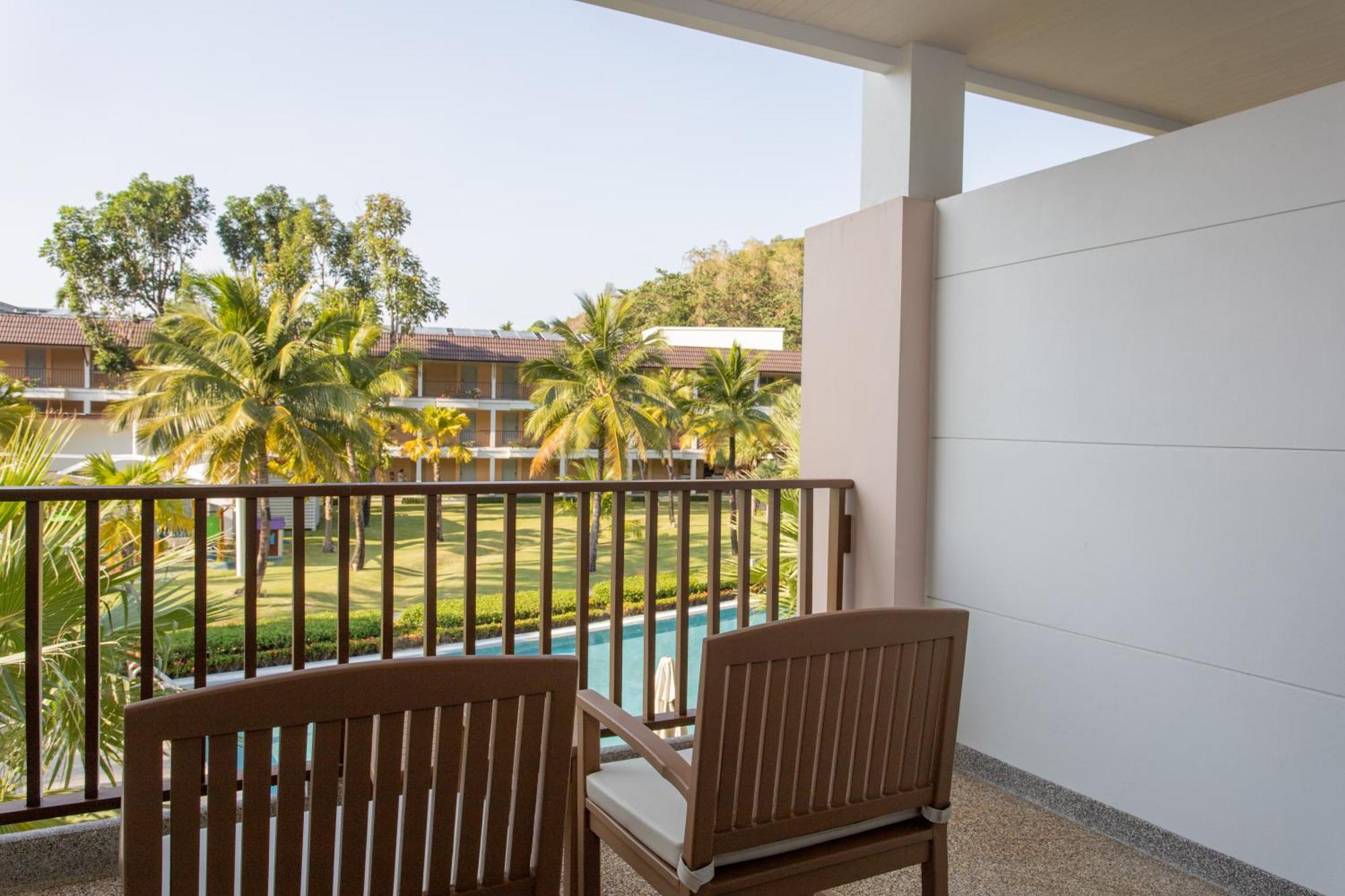 Katathani Phuket - Sha Extra Resort 5*