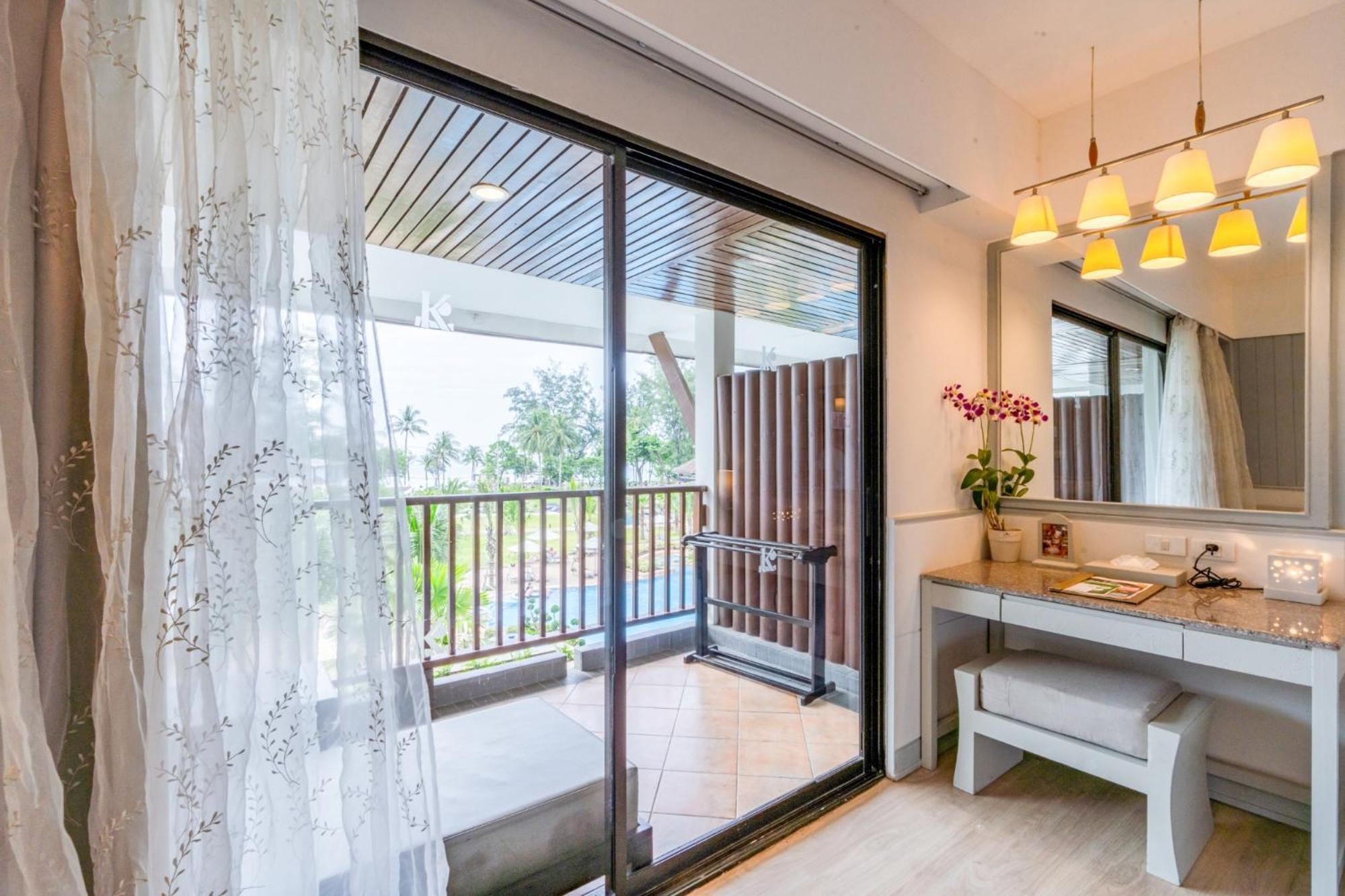 Katathani Phuket - Sha Extra 5*