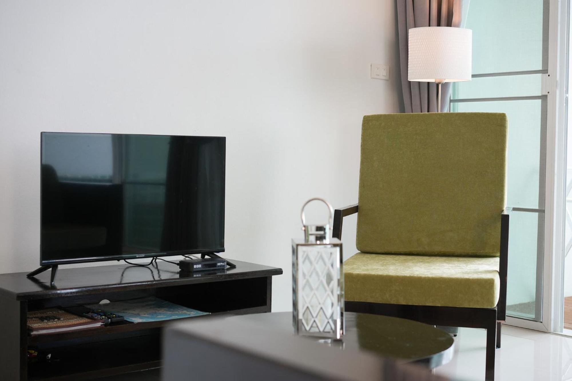 Villa Davina Homes Cape Panwa