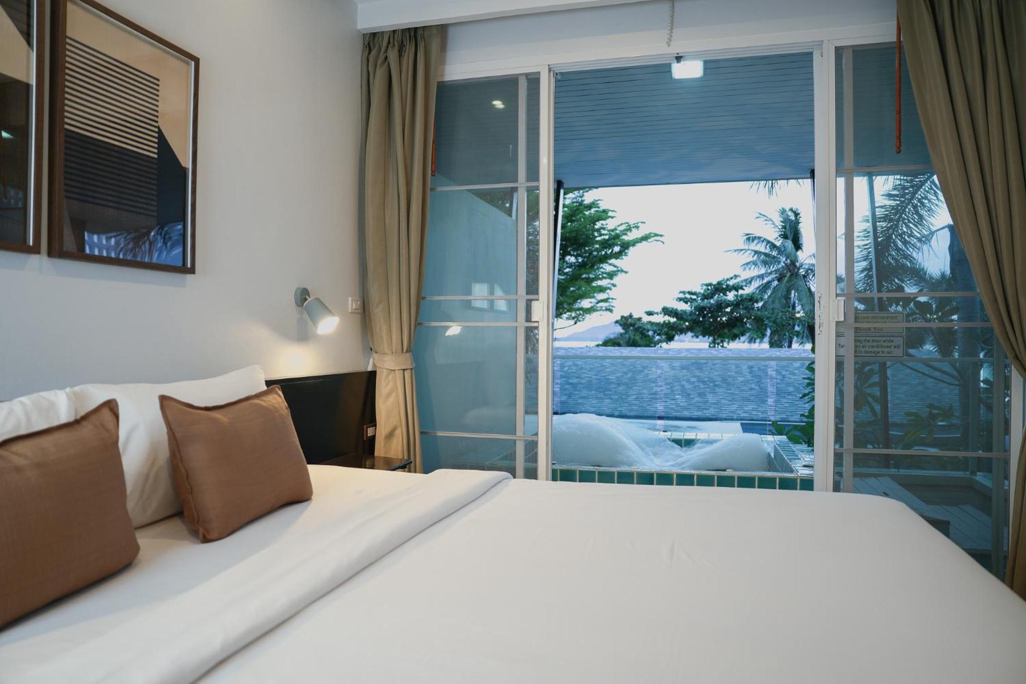 Davina Homes Cape Panwa