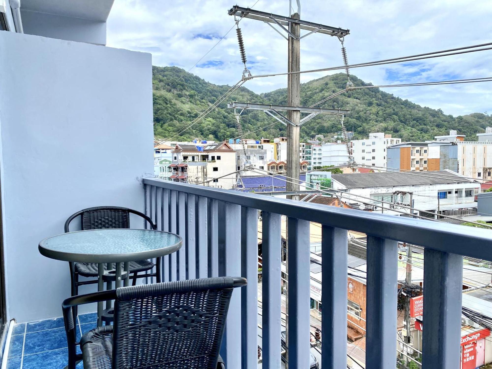 Mini Thai Patong