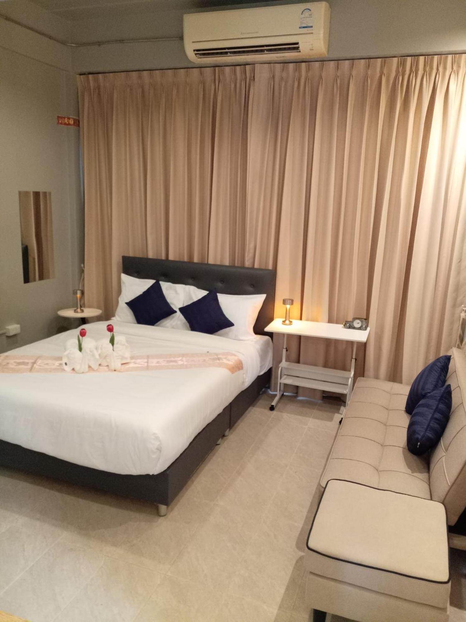 Hotel The Way Patong