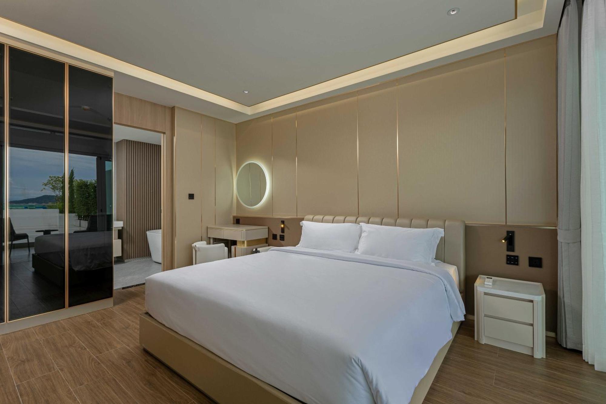 Chalong Marina Bay View Phuket 5* Ban Bang Chak (Phuket)