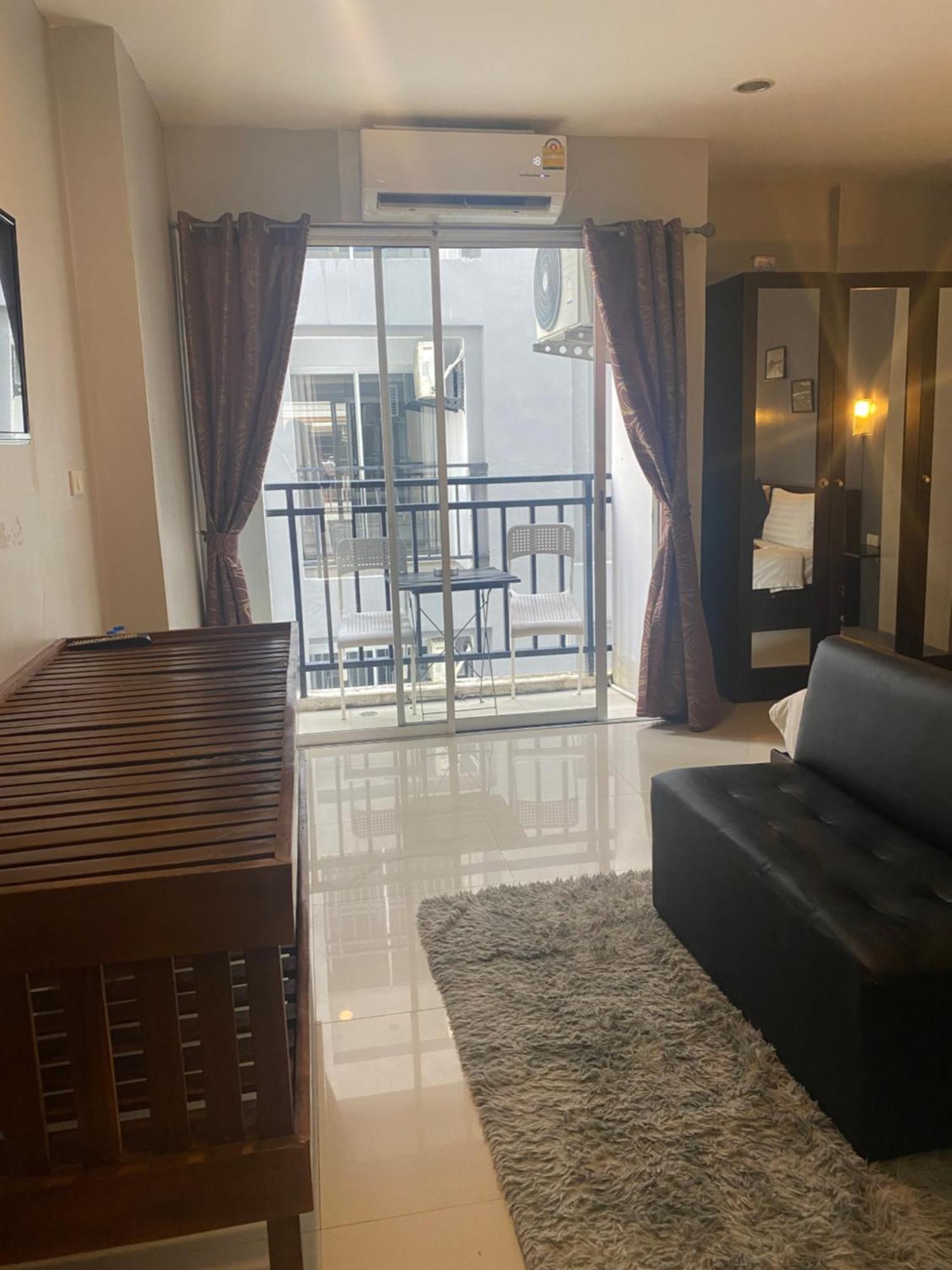 Holiday Home Patong Hotel