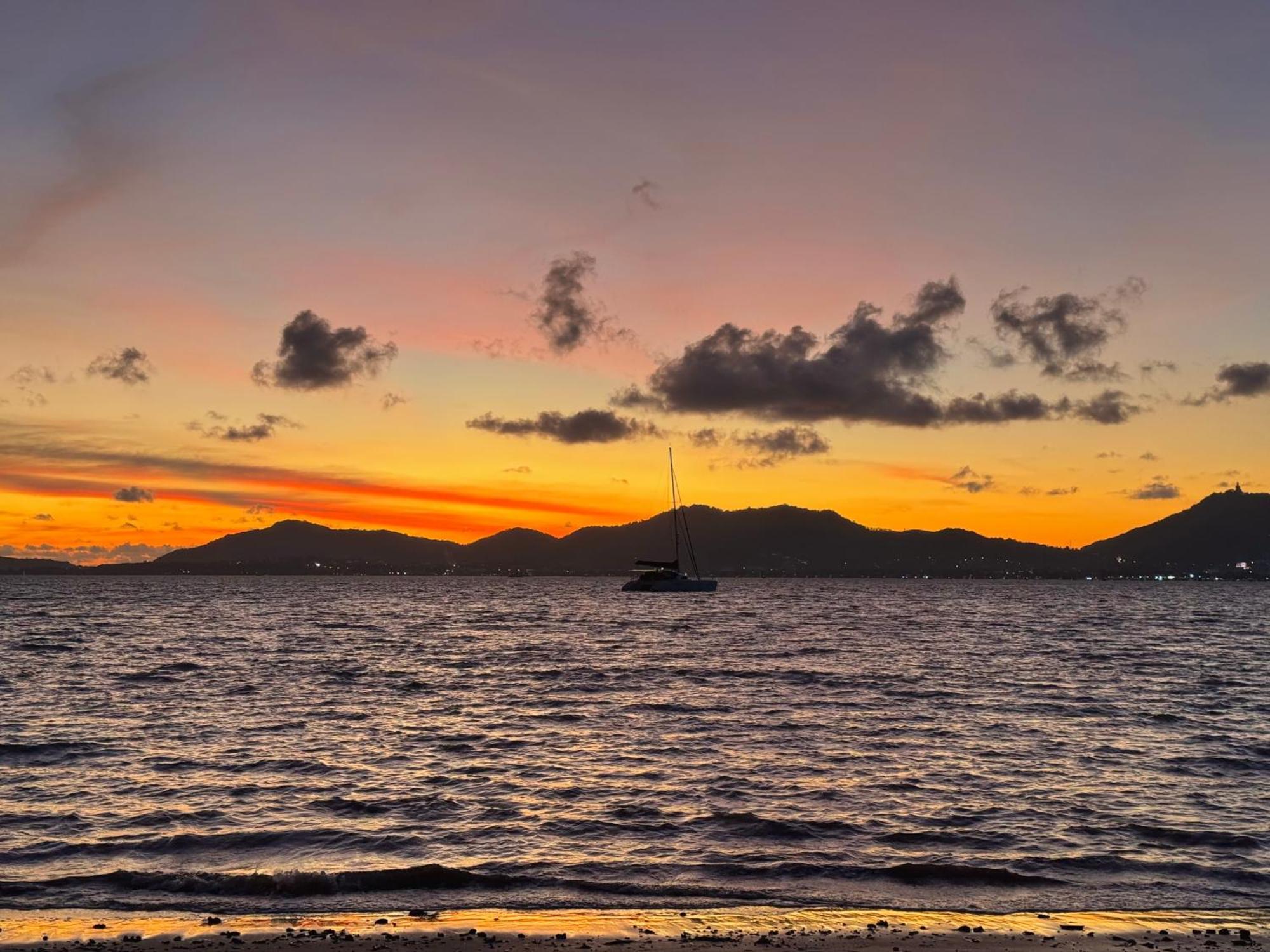 Sea Dreamer Beachfront * Phuket