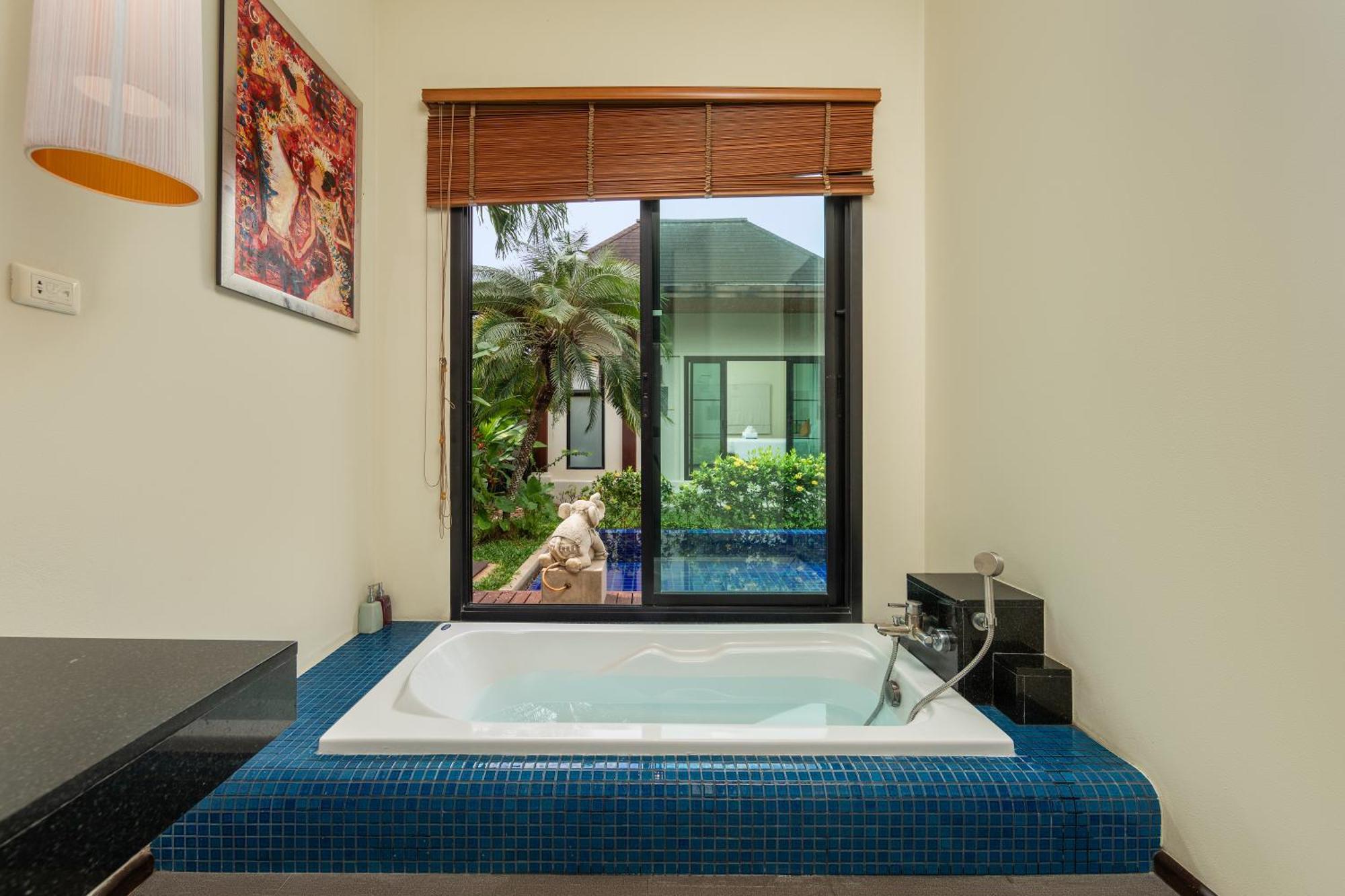 Villa Savu| 3 Bedroom Private Pool In Popular Location Near Naiharn *