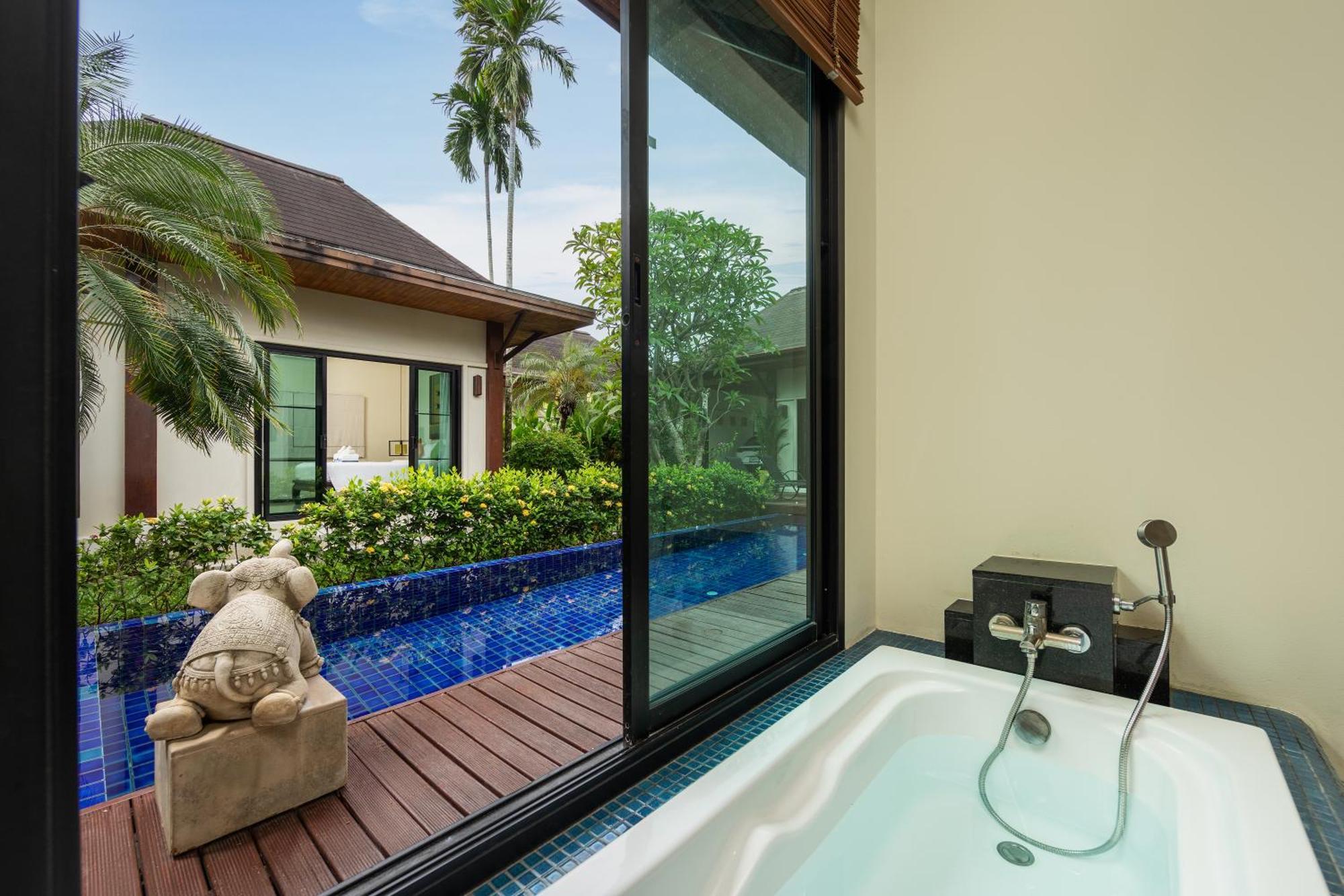 Savu| 3 Bedroom Private Pool In Popular Location Near Naiharn Villa *