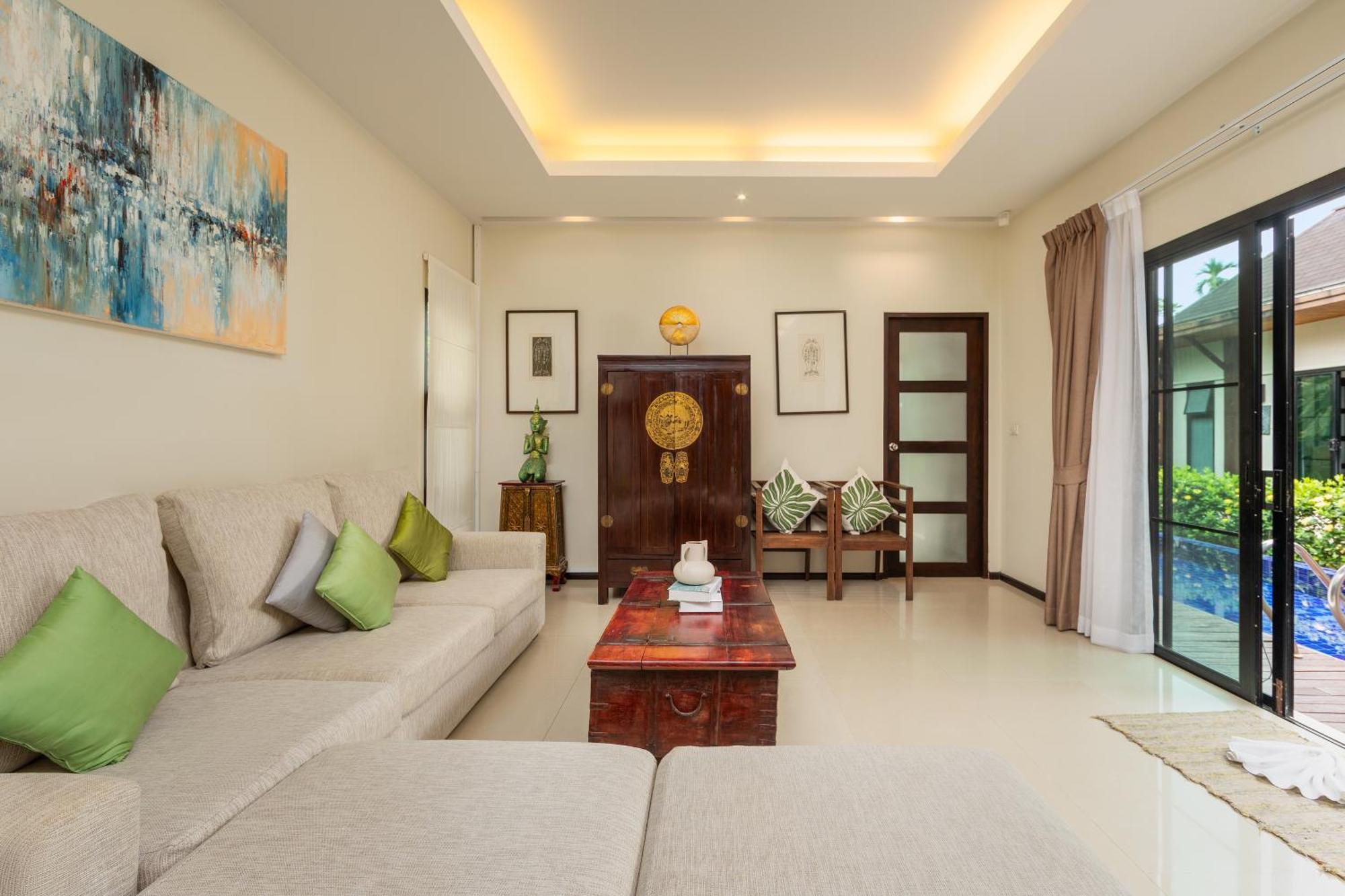 Savu| 3 Bedroom Private Pool In Popular Location Near Naiharn Nai Harn