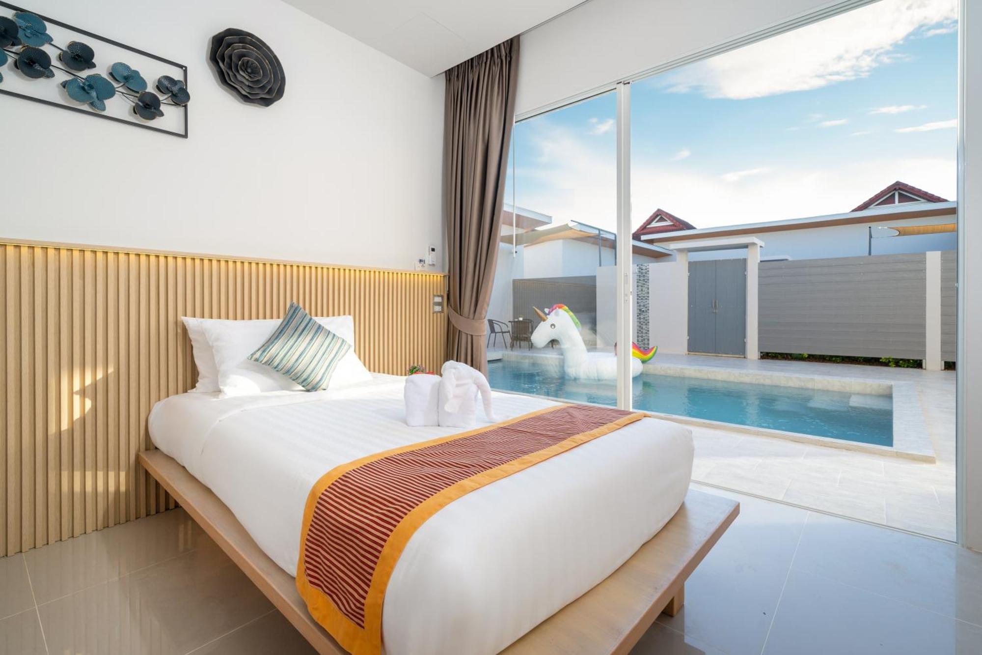 Andaman Time Beachside Pool
