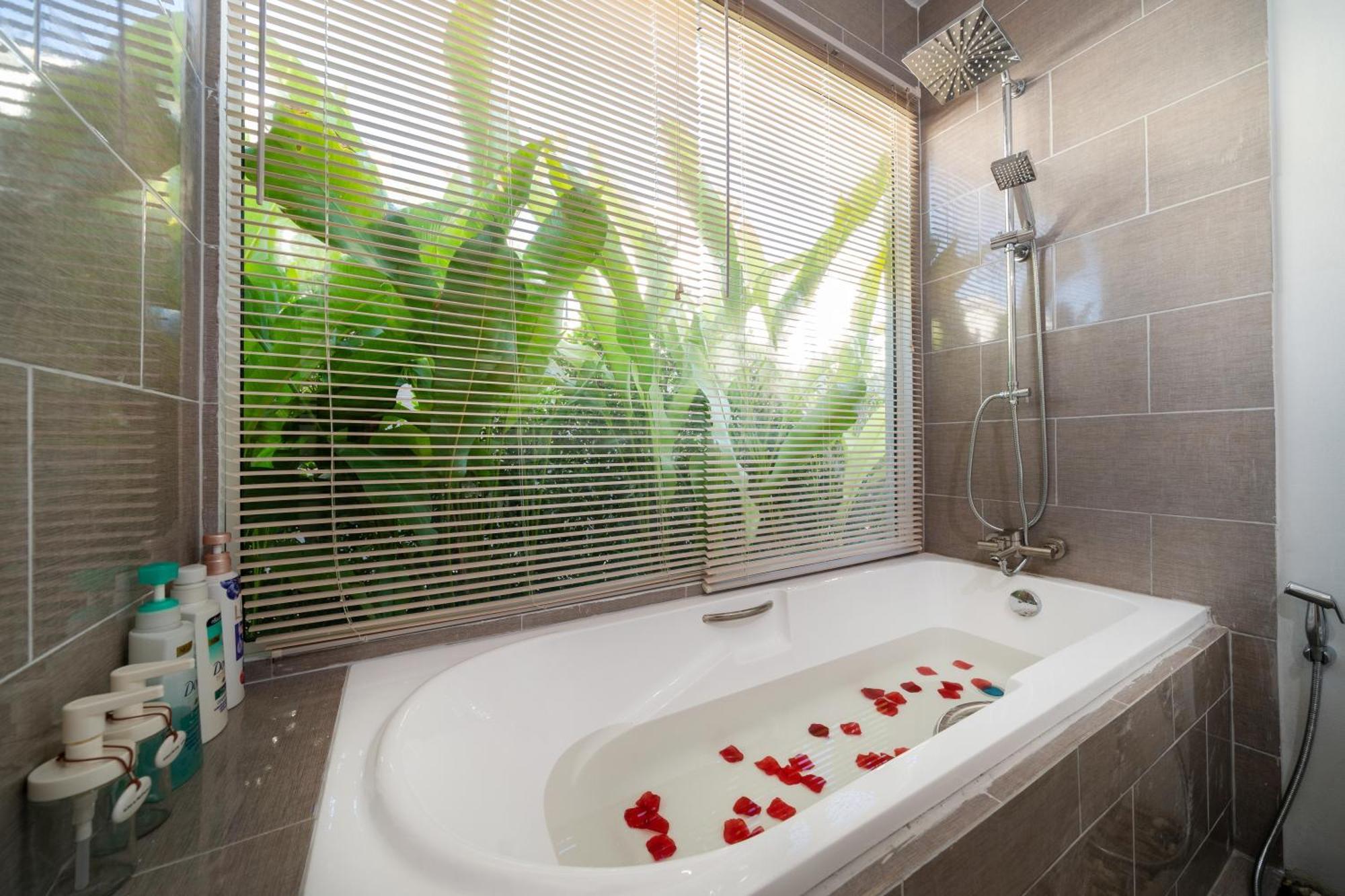 Andaman Time Beachside Pool 5*