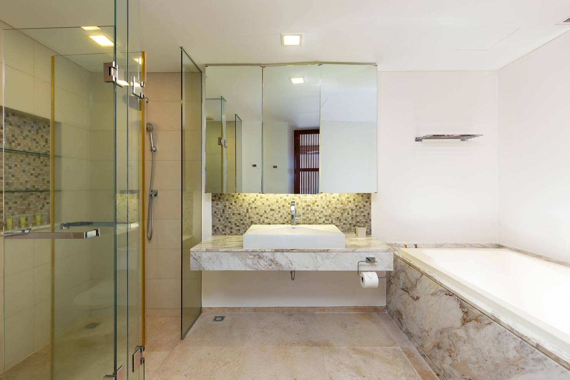 Apartment 2br Luxury Residence, Scenic View, 5min To Beach, The Heights C3 *