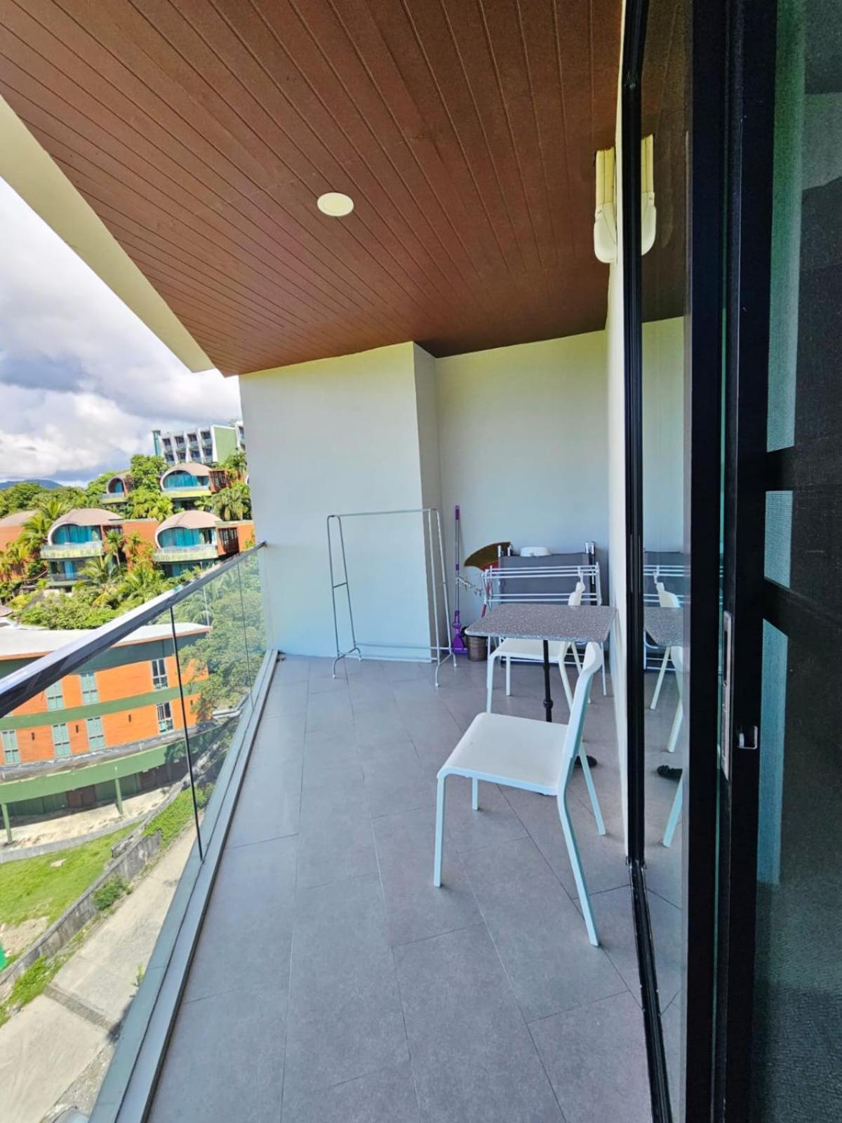 The Viva High Patong