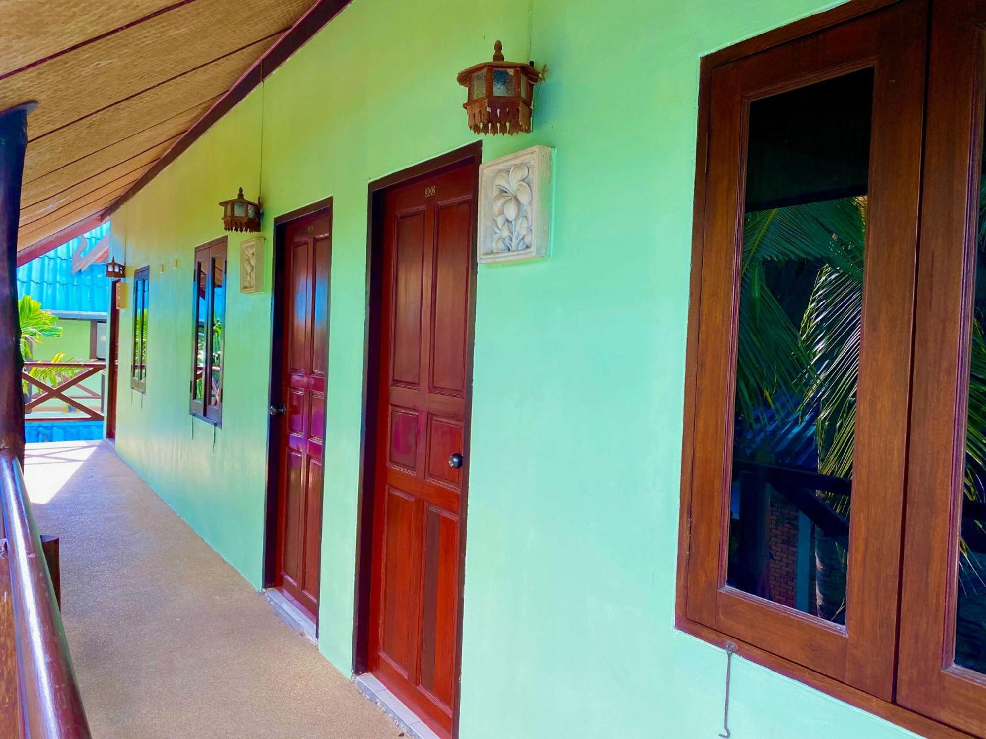 Guest house Shanti Phuket Chalong