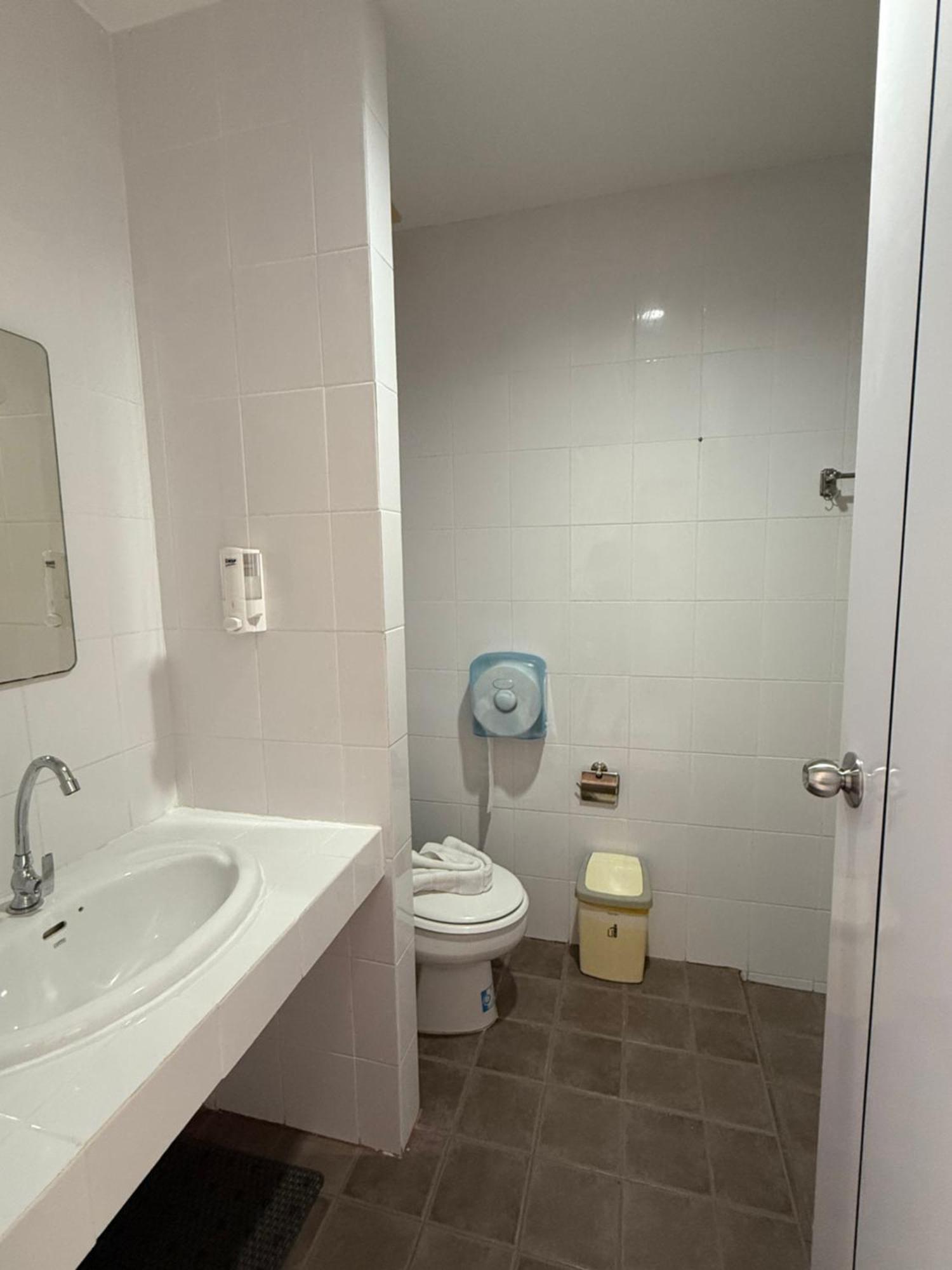 Guest house Thalassa Pool