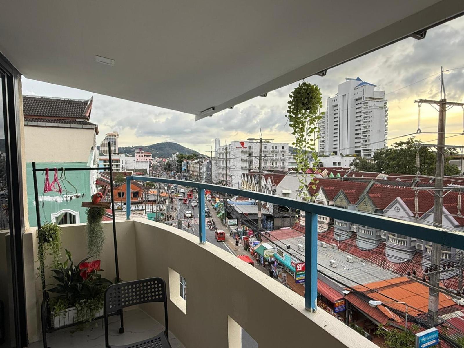 Hotel Heaven House Restro & Bar Patong