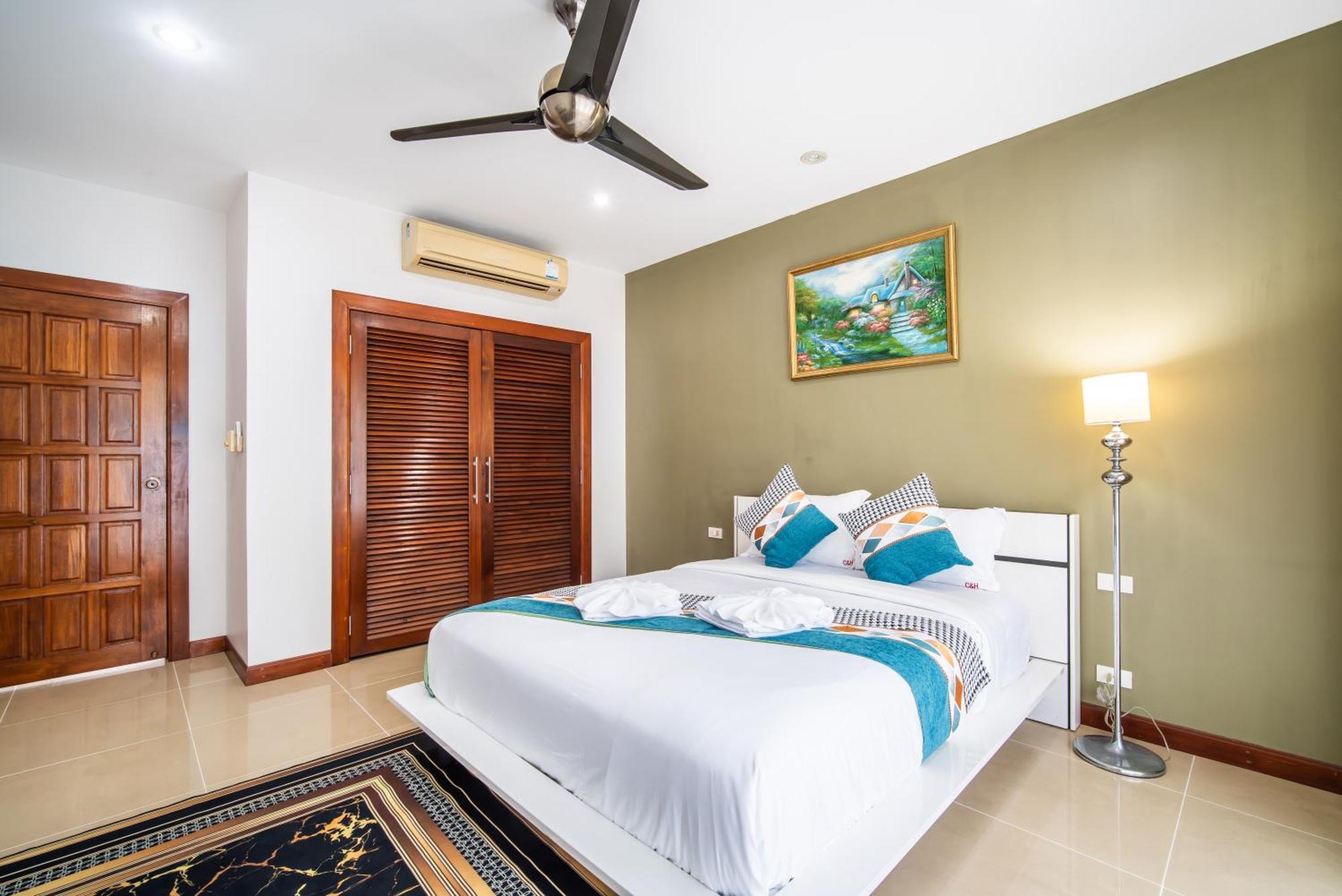 Villa Villa3 四卧海景泳池别墅 近班赞海鲜市场 中英泰三语服务 Patong