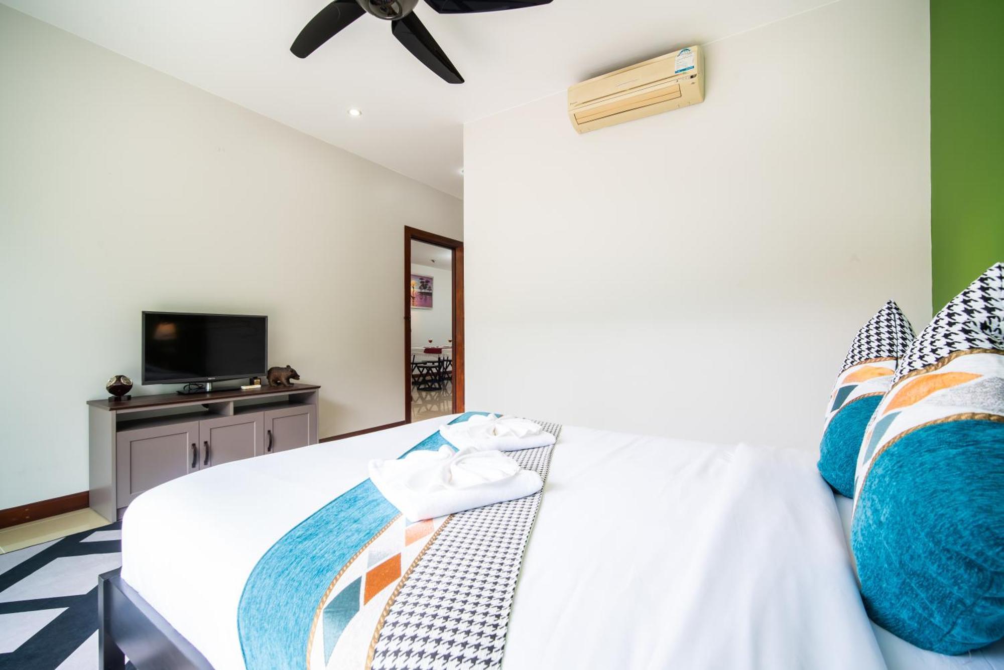 Villa3 四卧海景泳池别墅 近班赞海鲜市场 中英泰三语服务 Patong