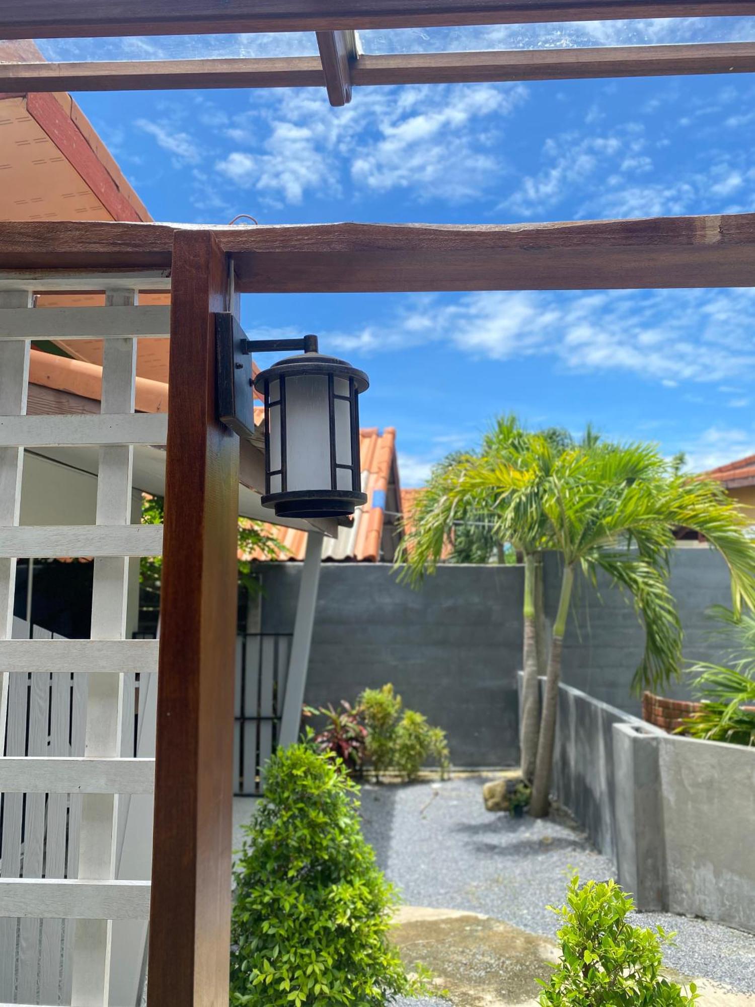 Suntalee House