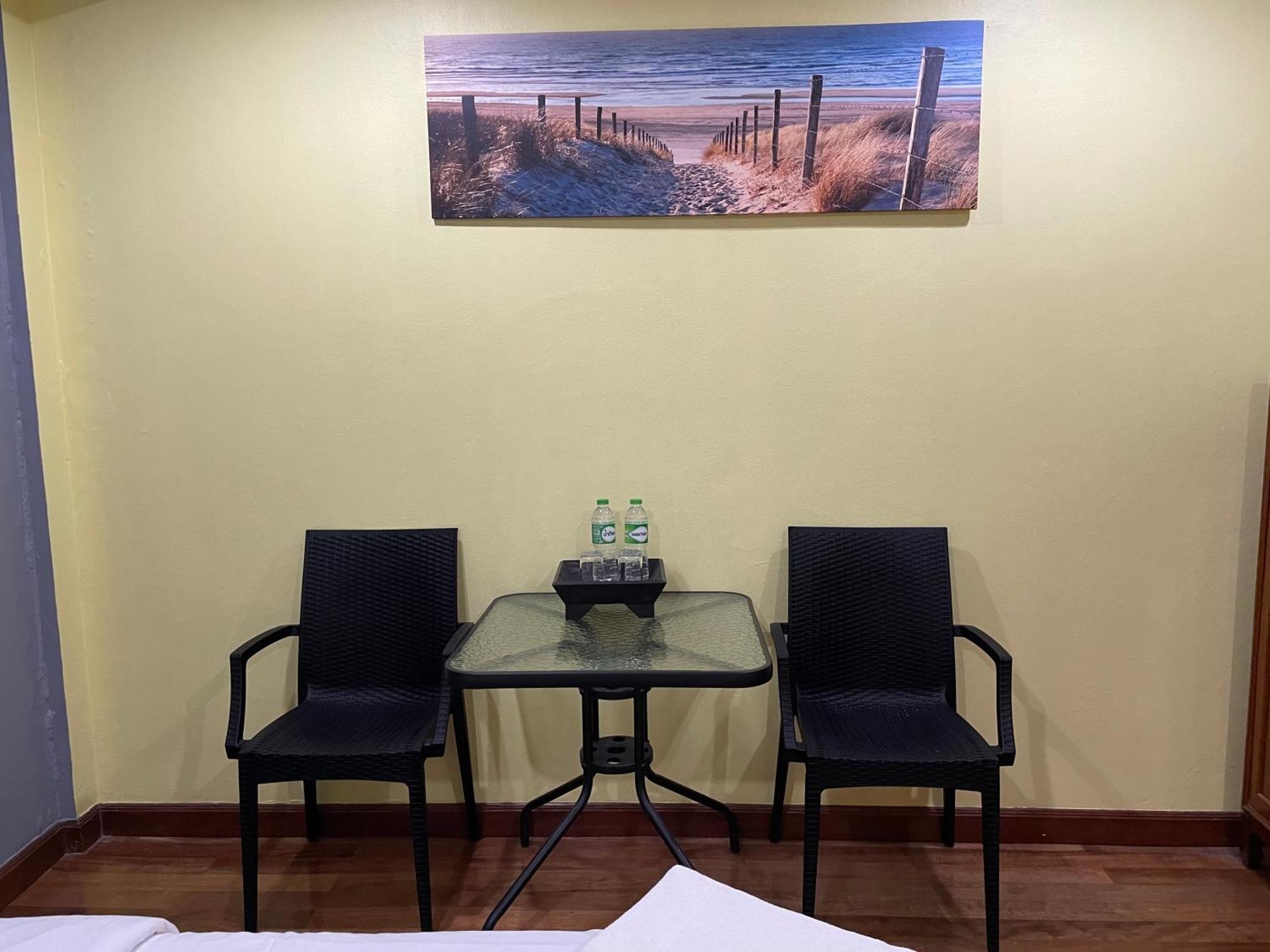 Nawaporn Place Hotel Phuket