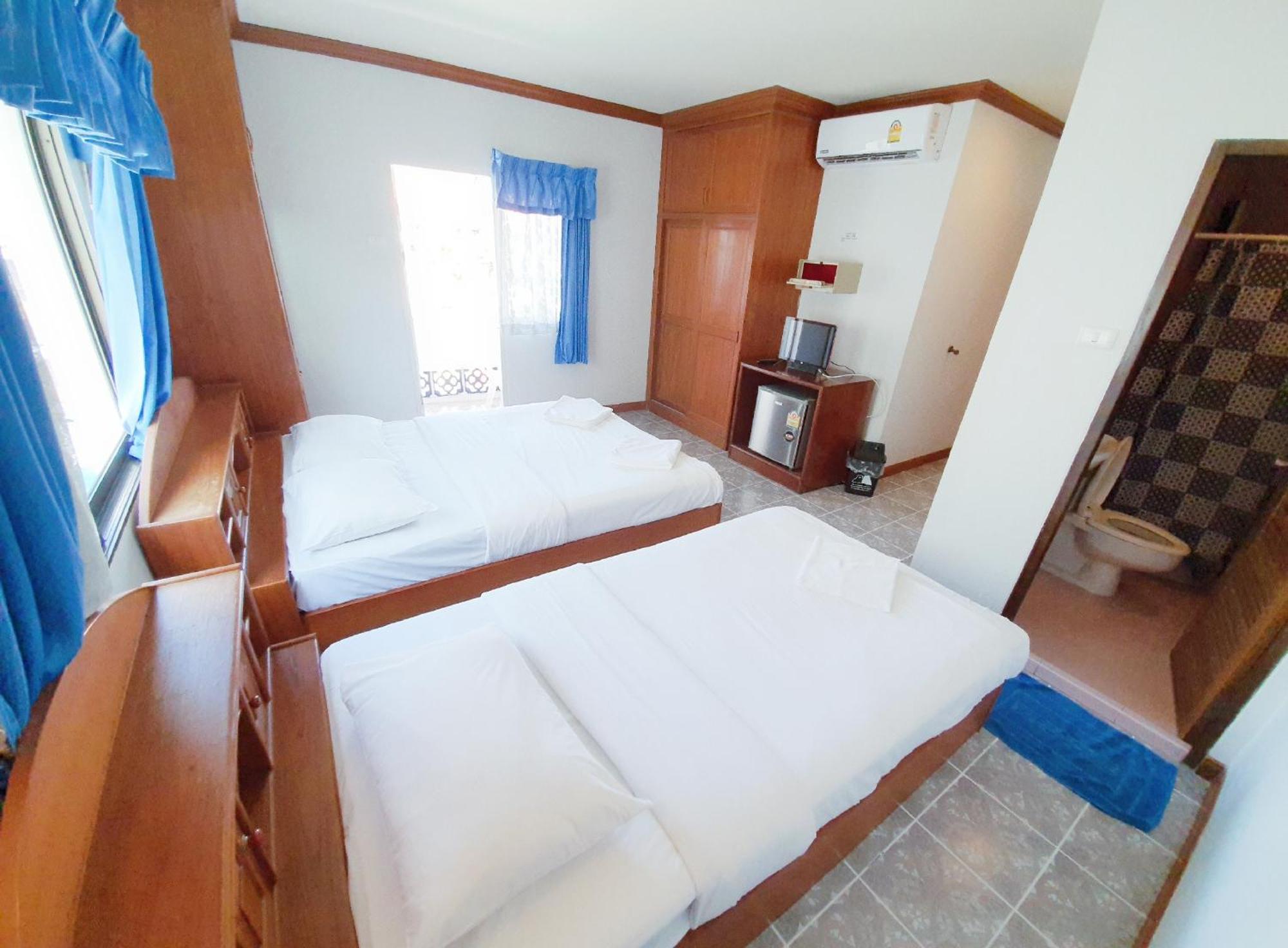 Guest house Break Point Patong
