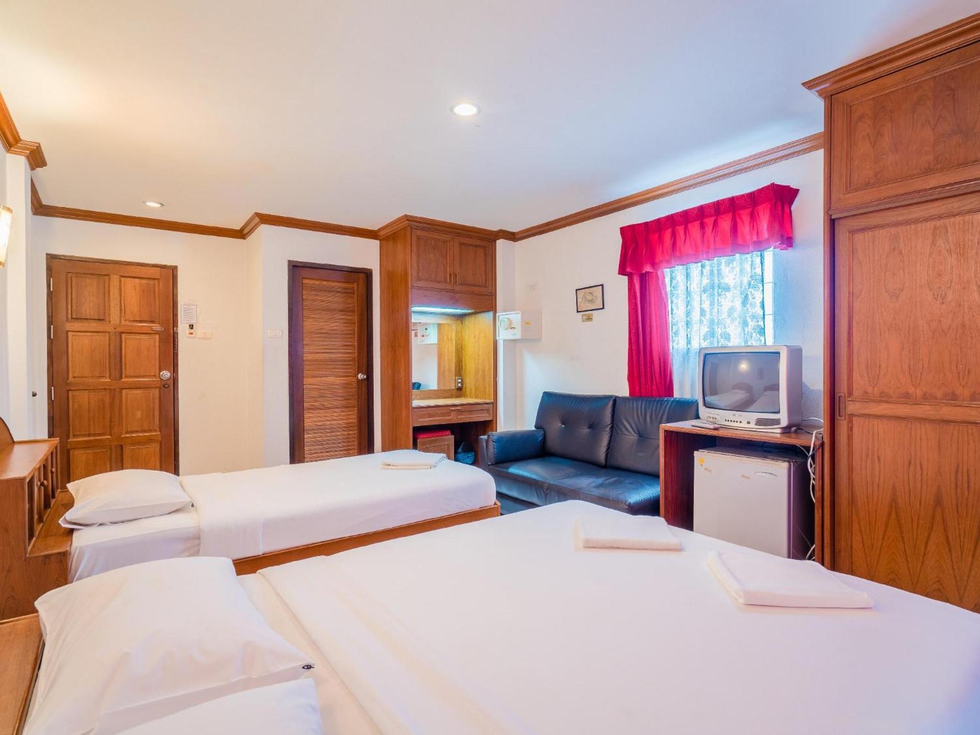 Break Point Guest house