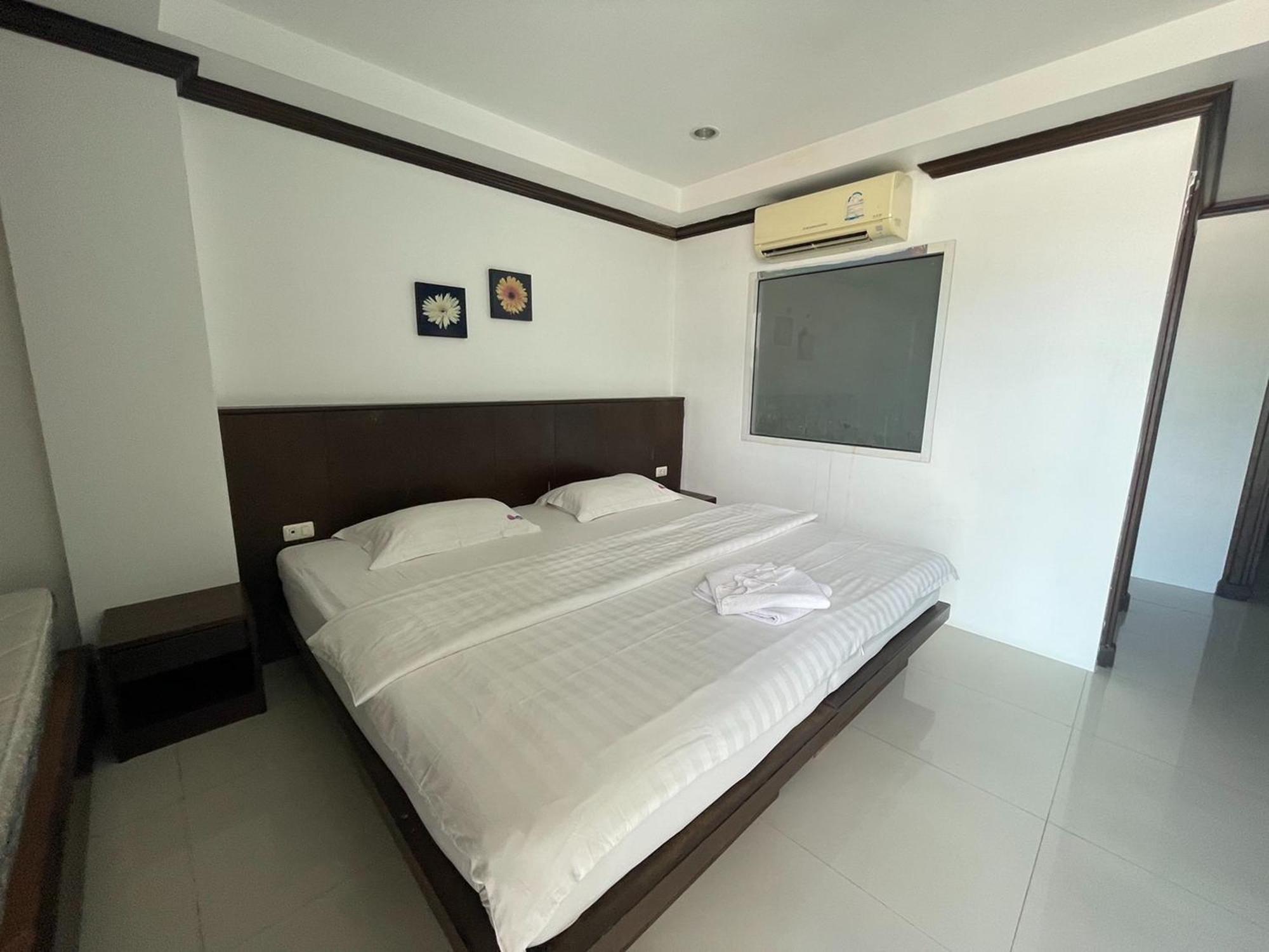 Fruit Paradise Guest house 3*