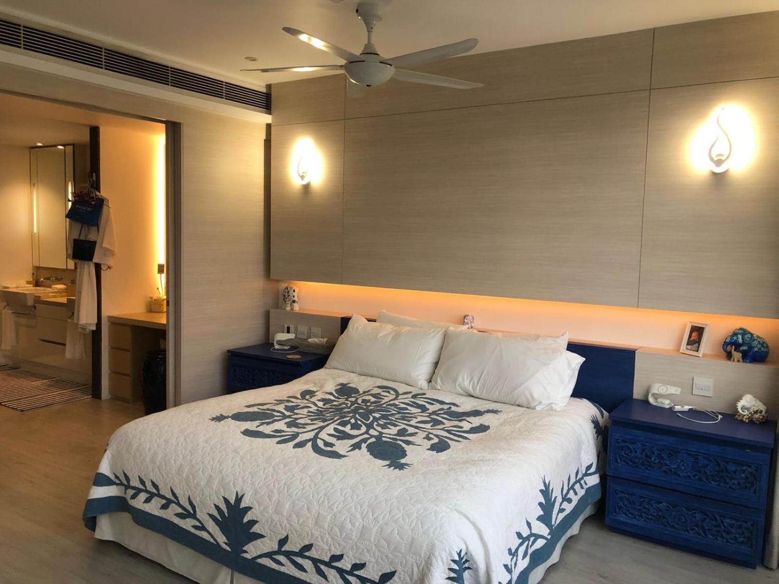 The Chava Surin Beach (Phuket)