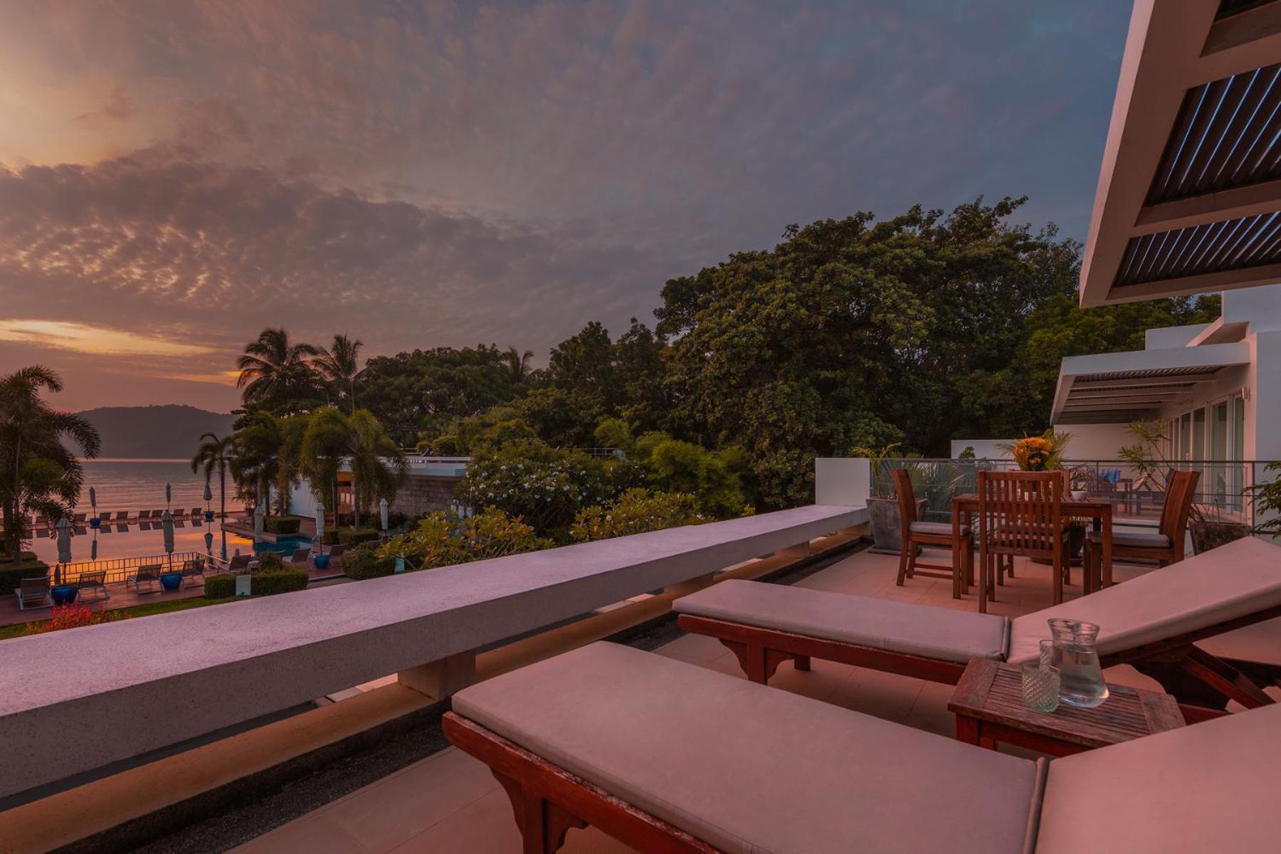 Beni | Direct Ocean View Luxury In 5 Star Facility | Beachfront *